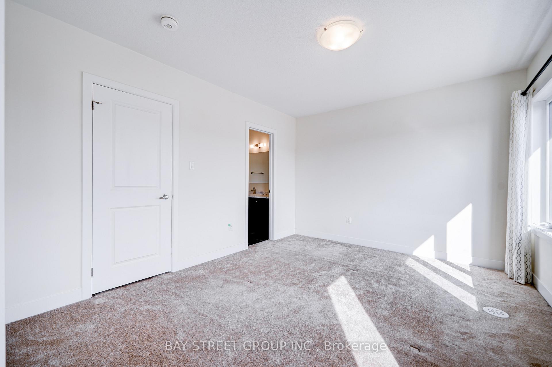 Photo 31 of 11 Donald Fleming Way, Whitby, Pringle Creek — HOMEH