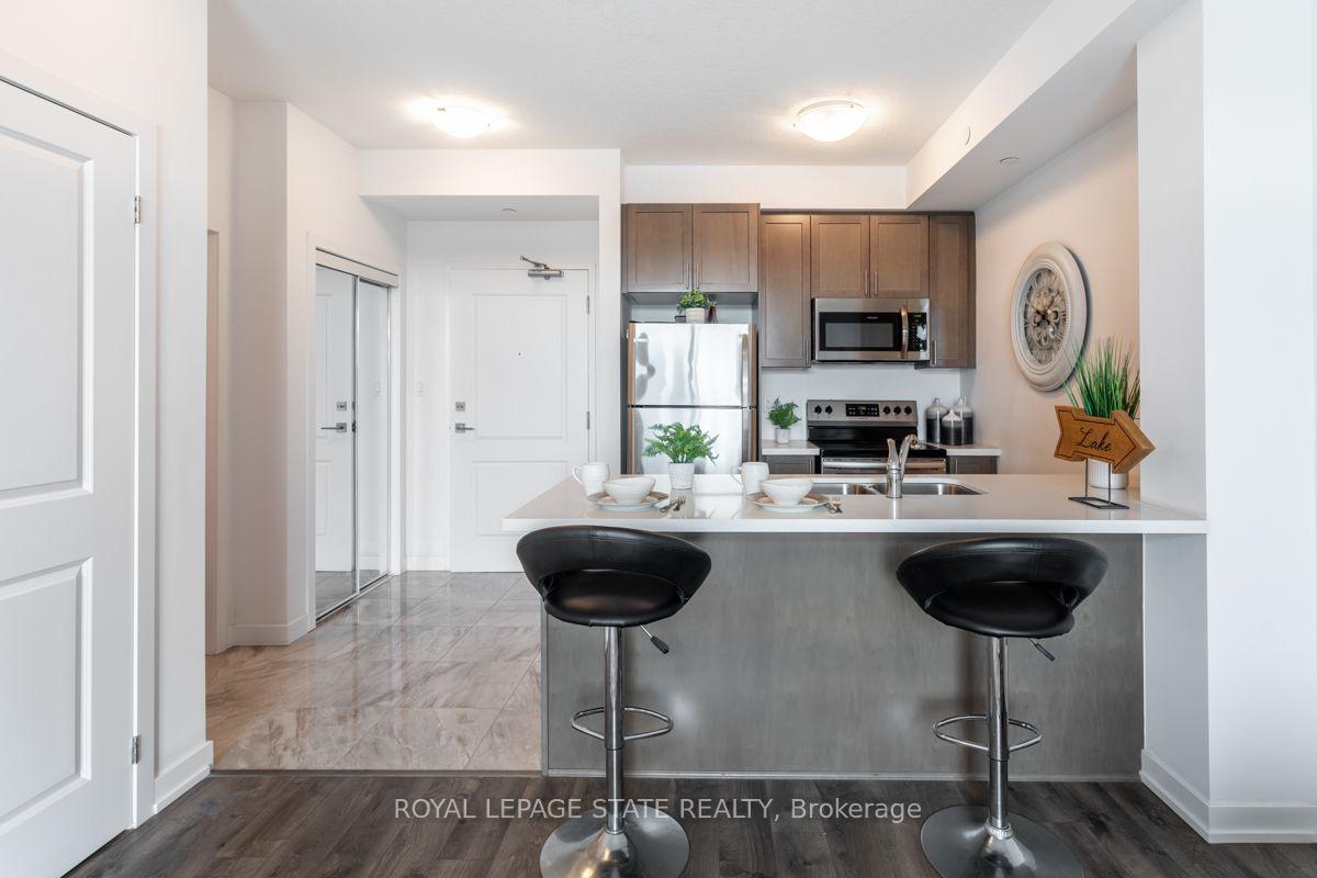Photo 6 of Unit 318, 101 Shoreview Place, Hamilton, Stoney Creek — HOMEH