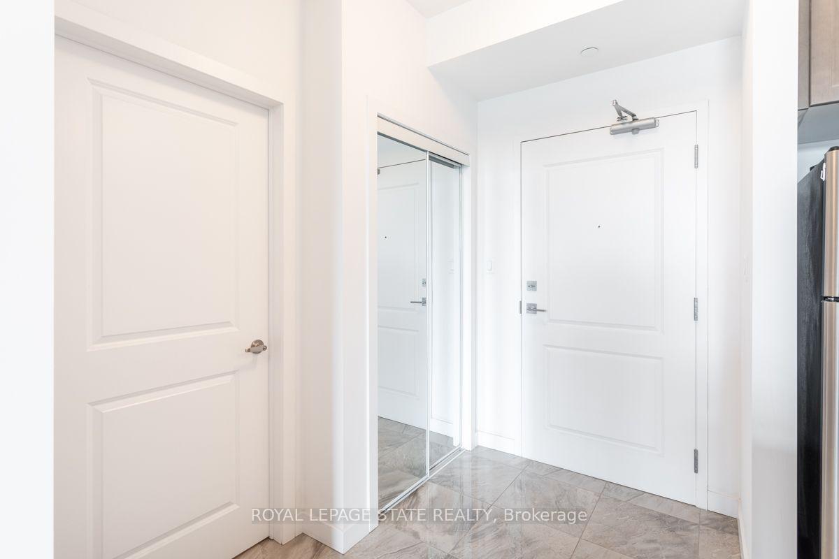 Photo 10 of Unit 318, 101 Shoreview Place, Hamilton, Stoney Creek — HOMEH