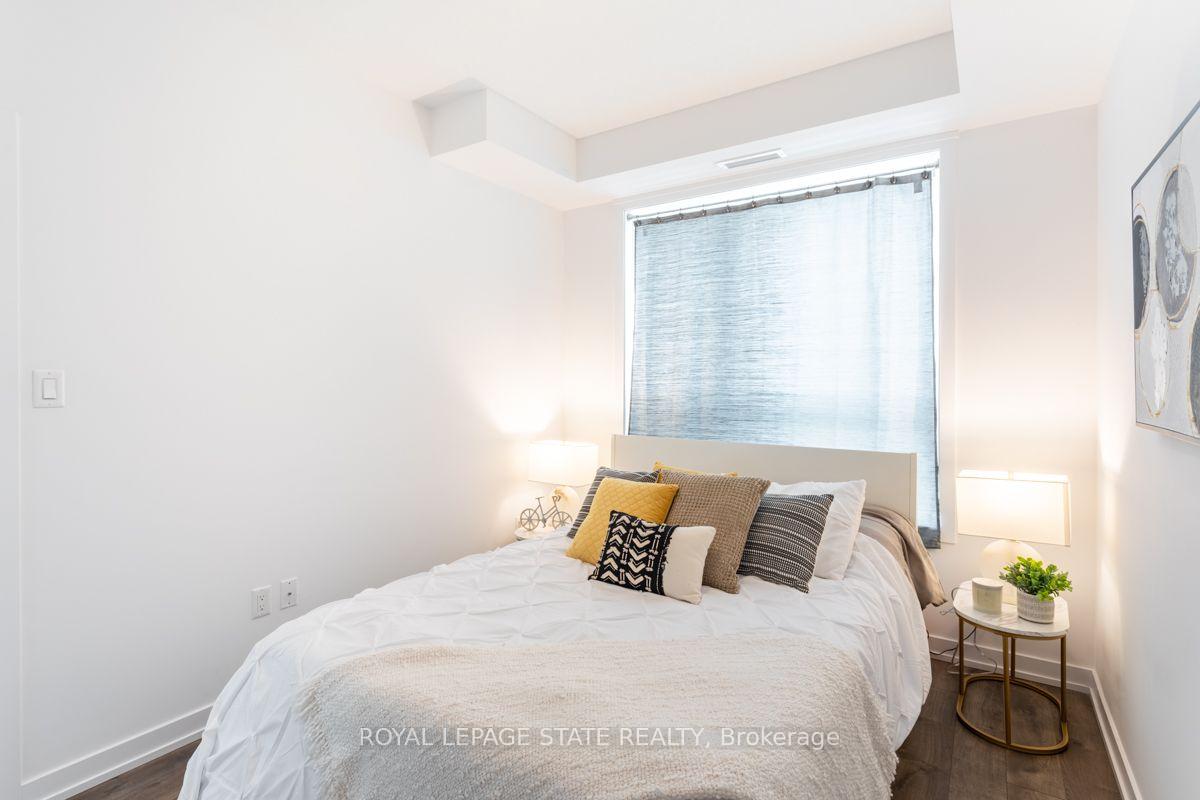 Photo 12 of Unit 318, 101 Shoreview Place, Hamilton, Stoney Creek — HOMEH