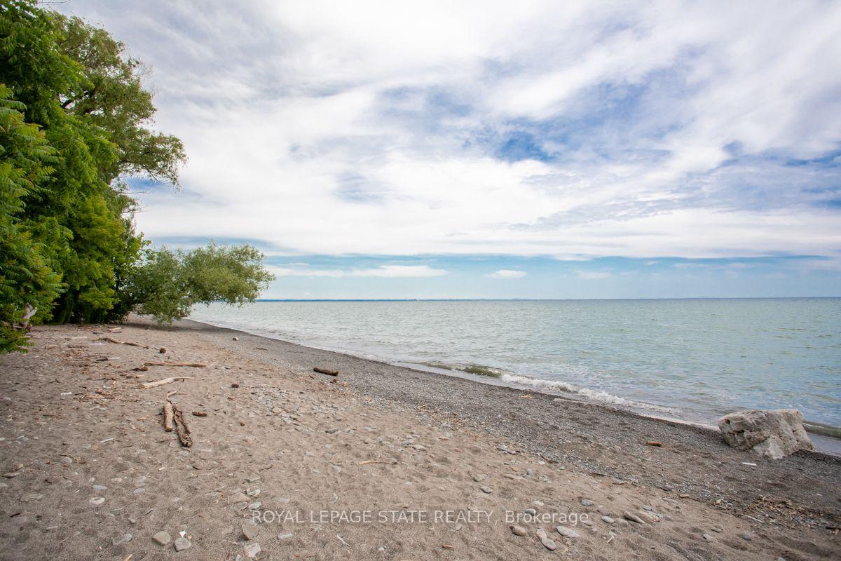 Photo 27 of Unit 318, 101 Shoreview Place, Hamilton, Stoney Creek — HOMEH