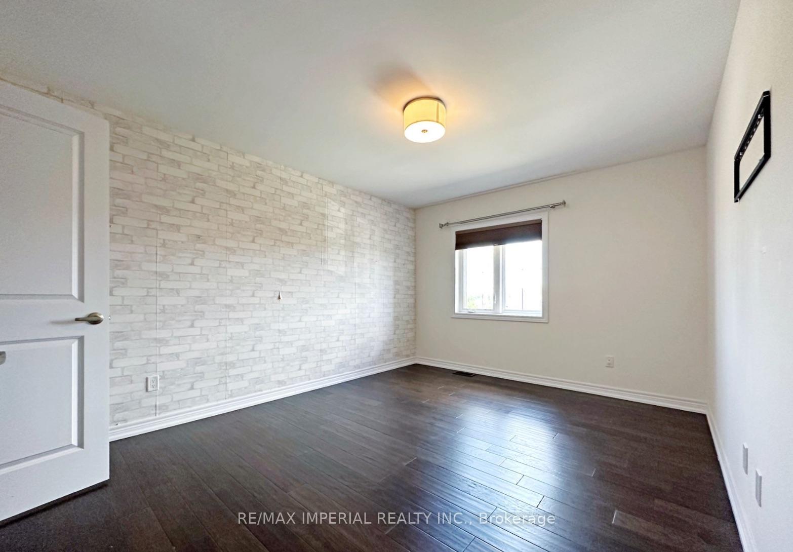 Photo 6 of 2299 Natasha Circle, Oakville, Bronte Creek — HOMEH