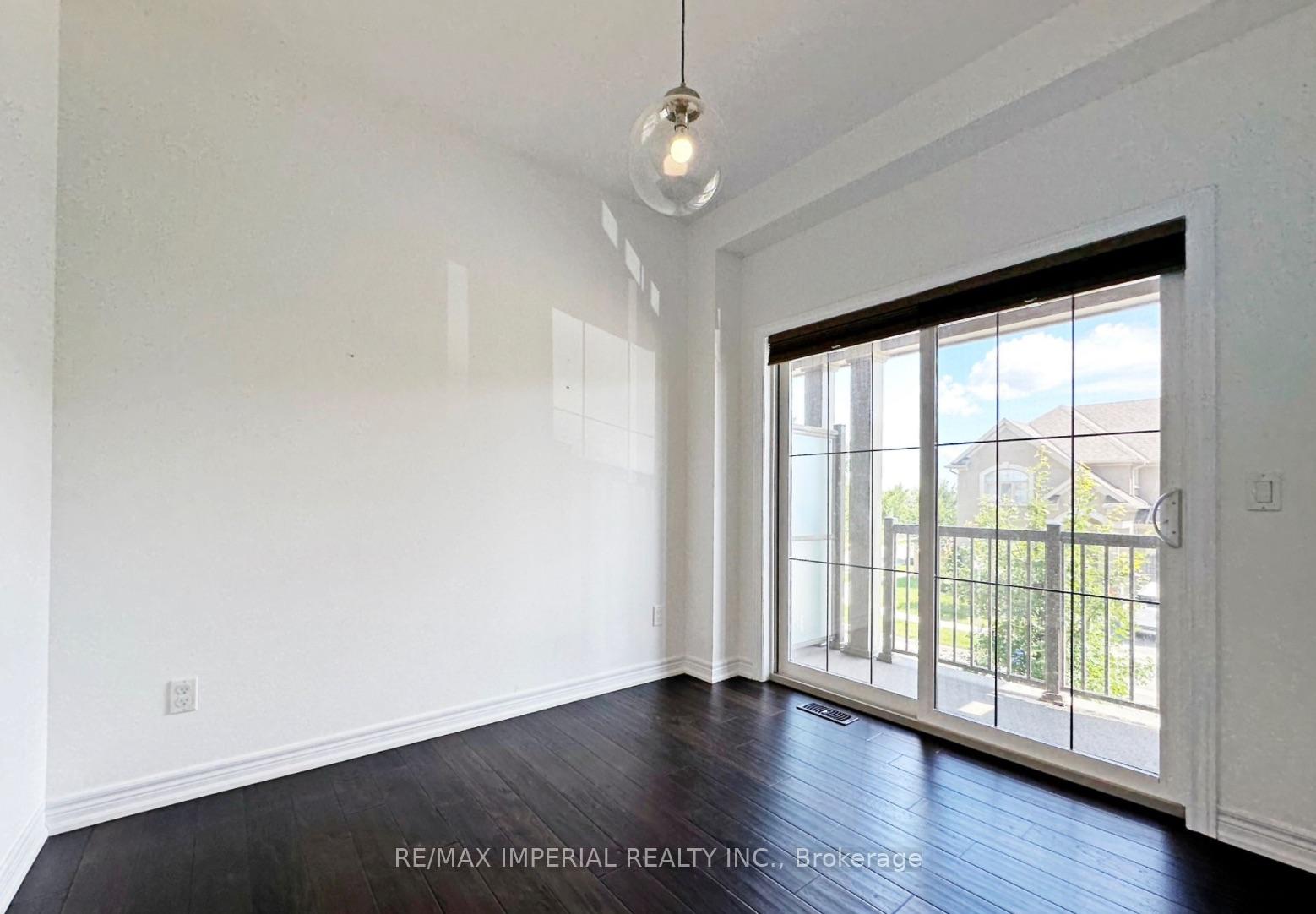 Photo 7 of 2299 Natasha Circle, Oakville, Bronte Creek — HOMEH