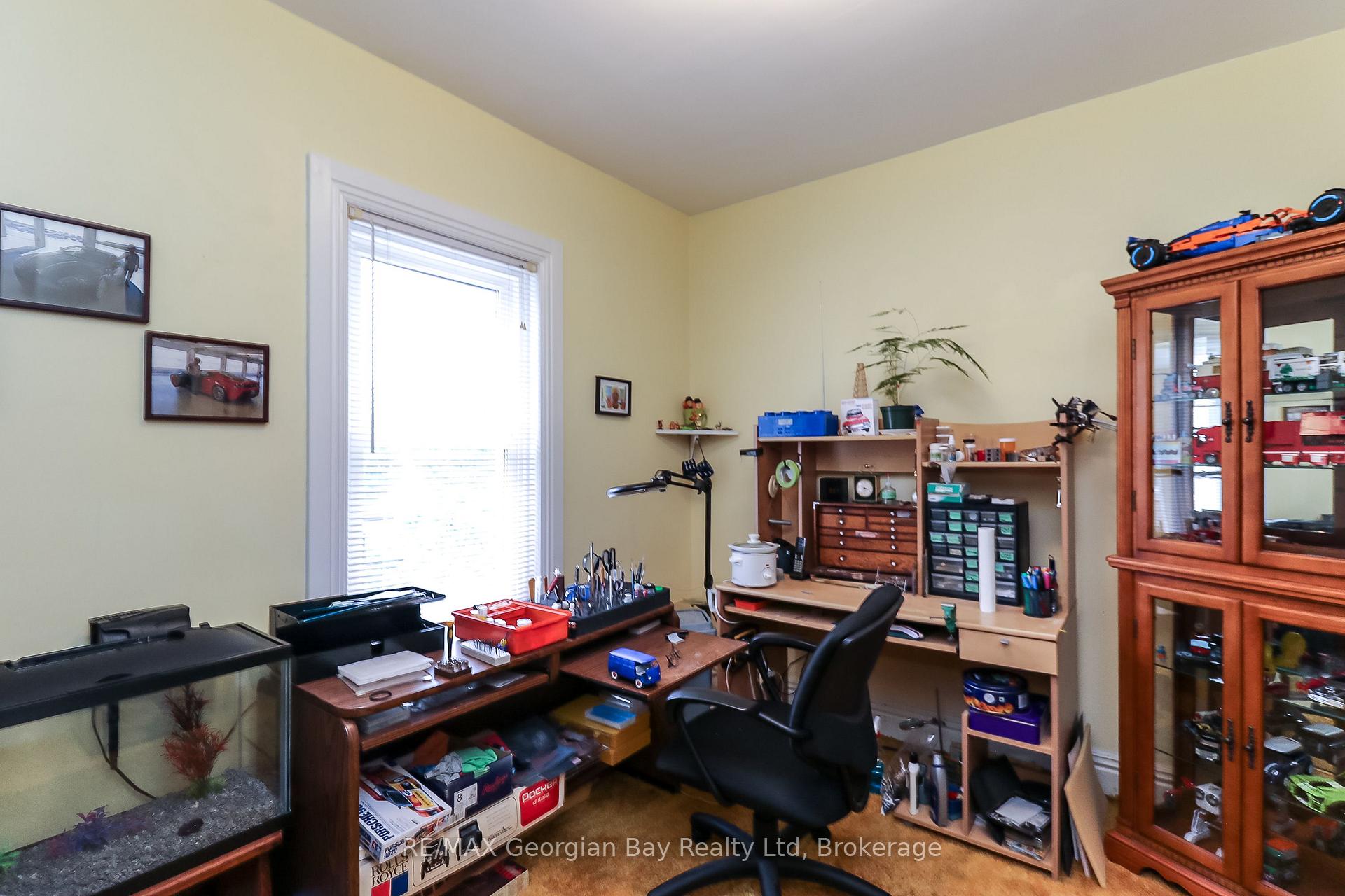 Photo 27 of 525 Yonge Street, Midland — HOMEH