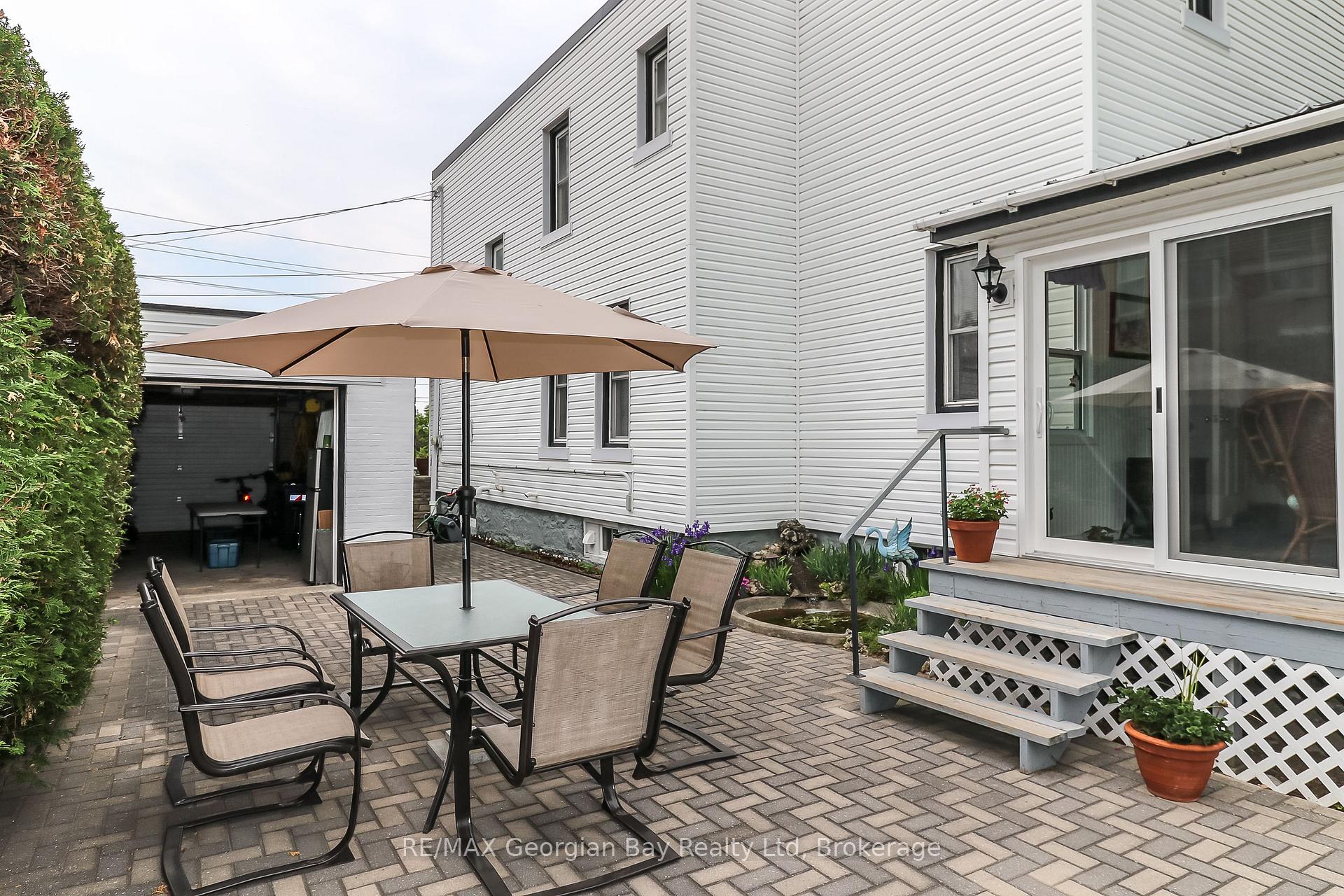 Photo 32 of 525 Yonge Street, Midland — HOMEH