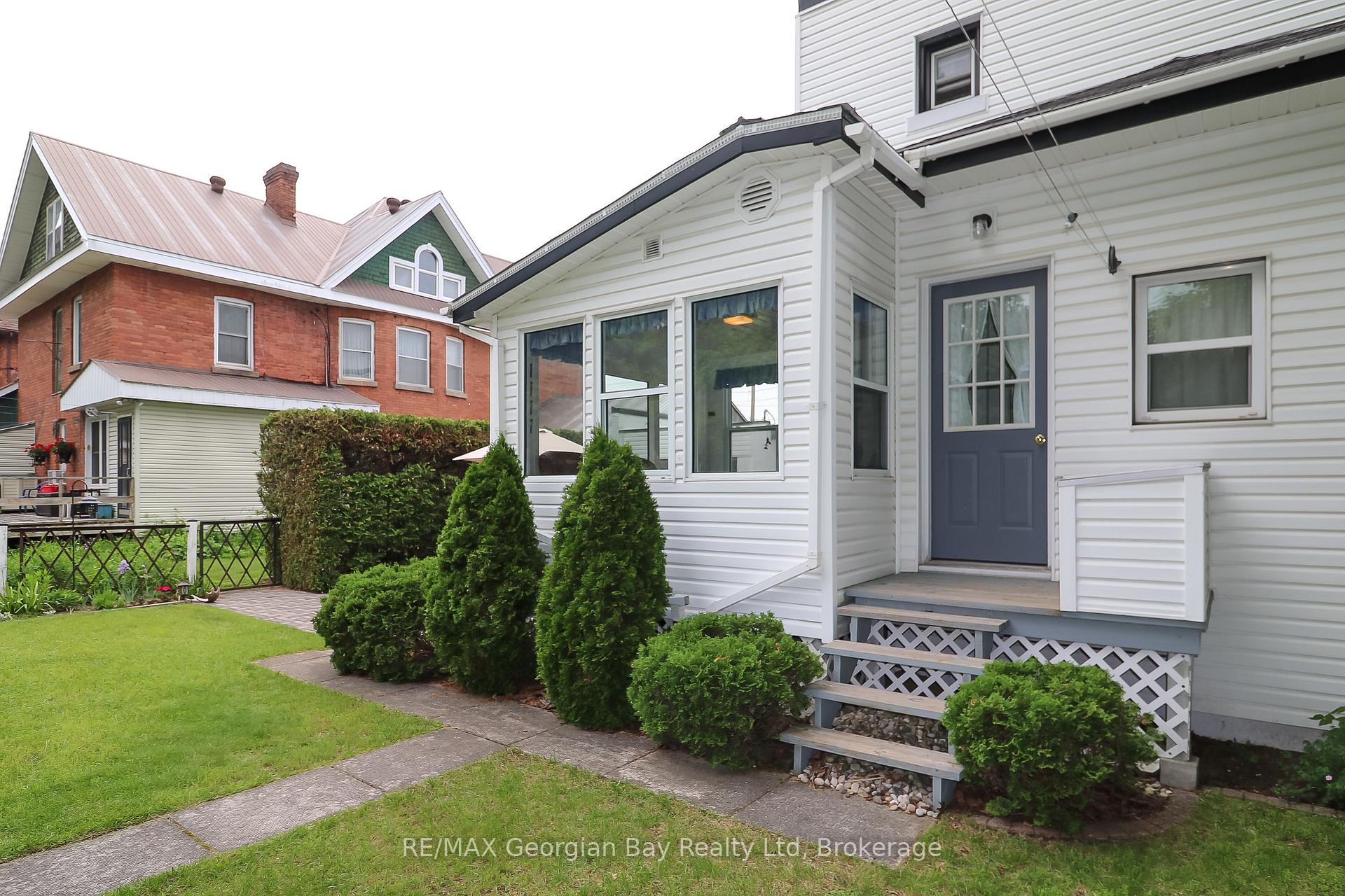 Photo 36 of 525 Yonge Street, Midland — HOMEH