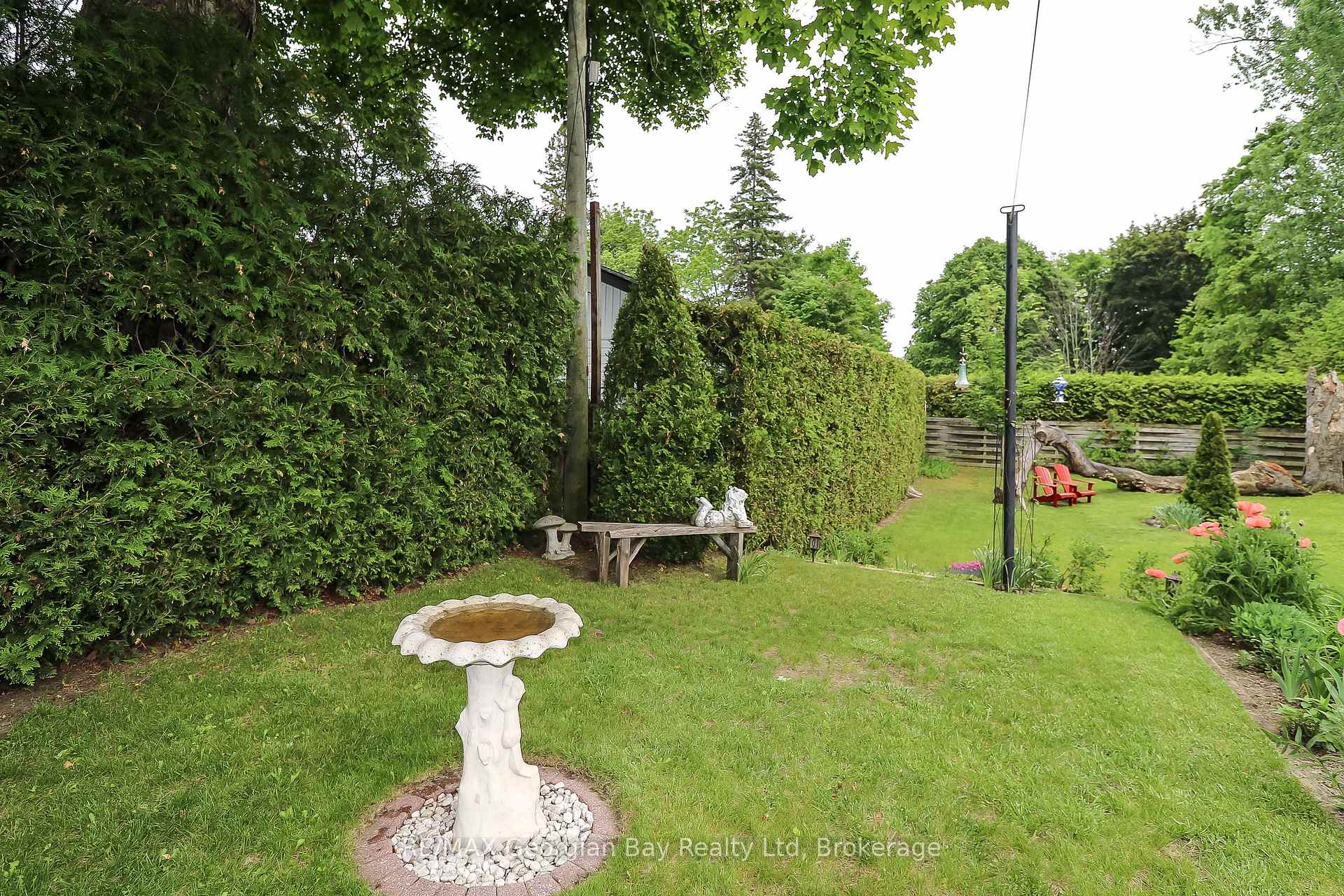 Photo 37 of 525 Yonge Street, Midland — HOMEH