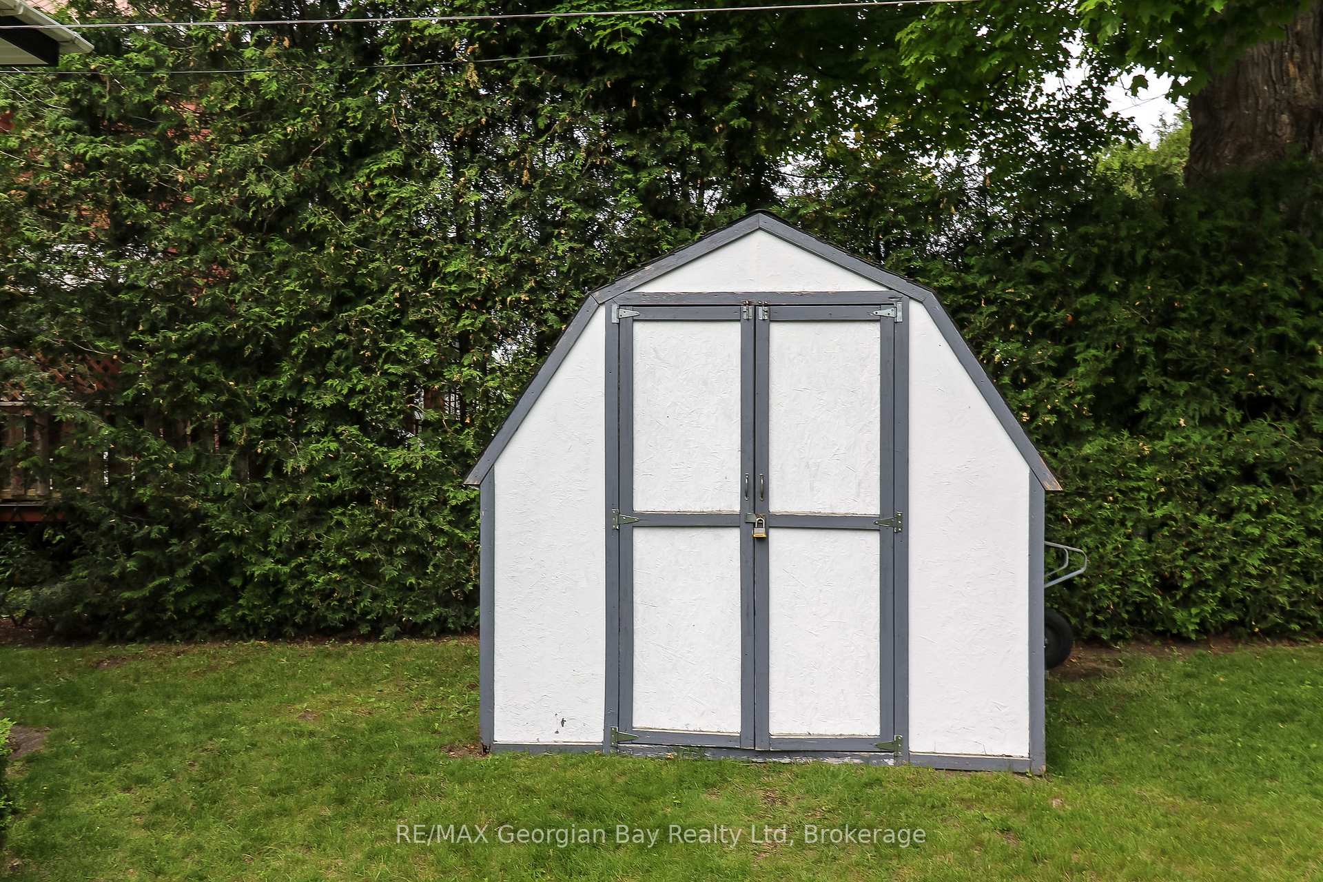 Photo 44 of 525 Yonge Street, Midland — HOMEH