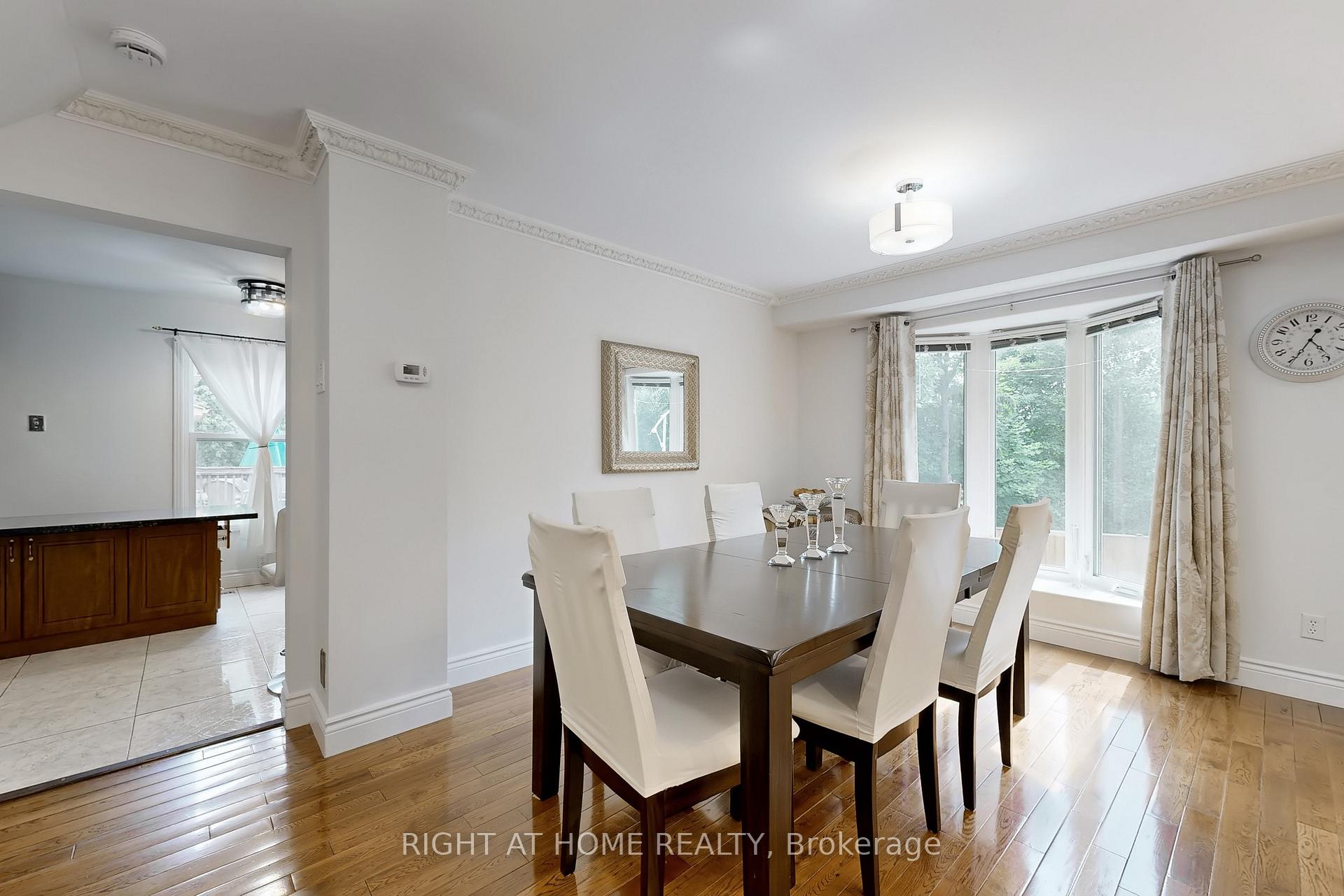 Photo 12 of 52 Breckonwood Crescent, Markham, Aileen-Willowbrook — HOMEH