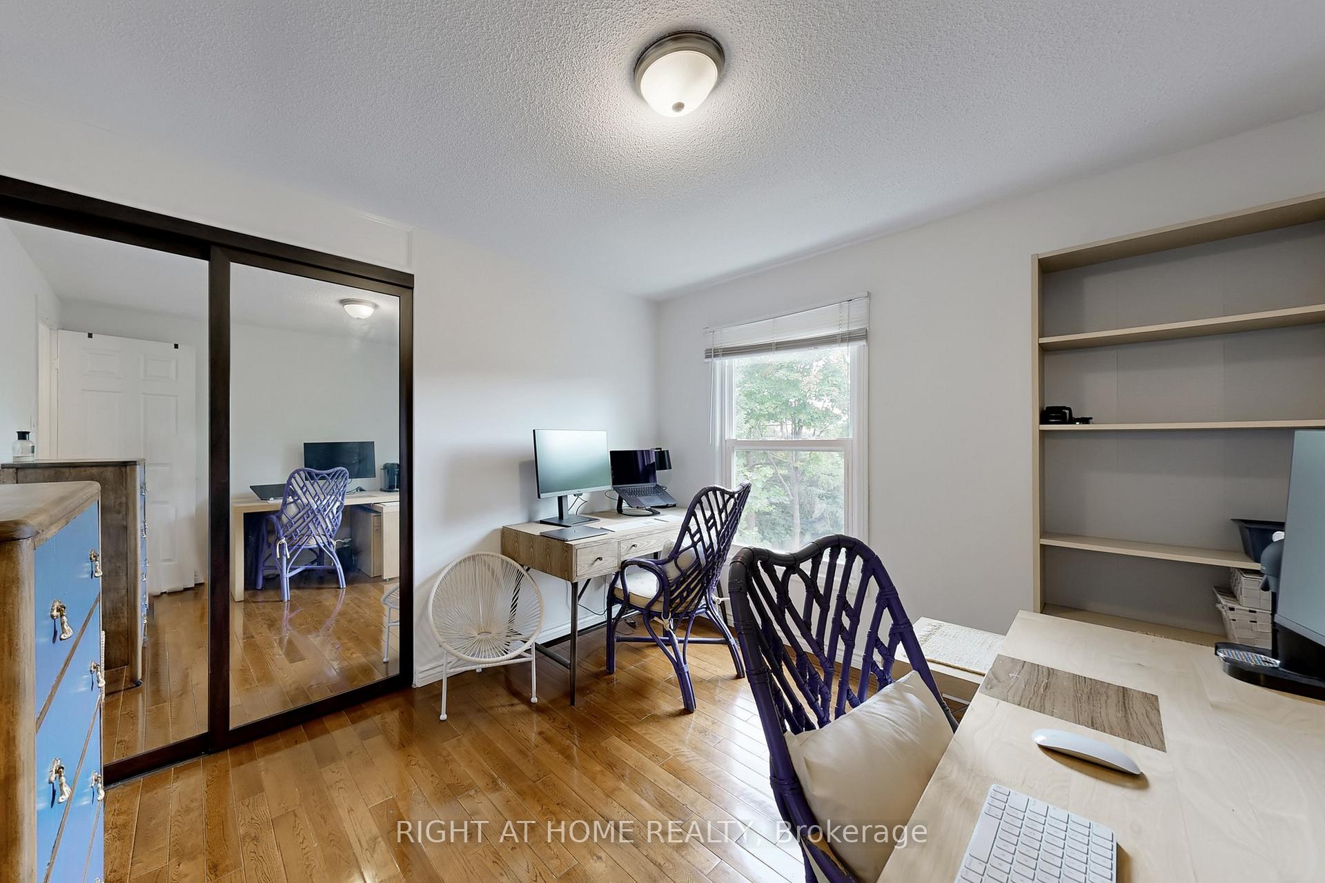 Photo 30 of 52 Breckonwood Crescent, Markham, Aileen-Willowbrook — HOMEH