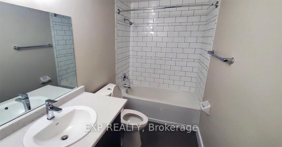 Photo 6 of Unit 24, 33 Berkley Drive, St. Catharines, Carlton/Bunting — HOMEH