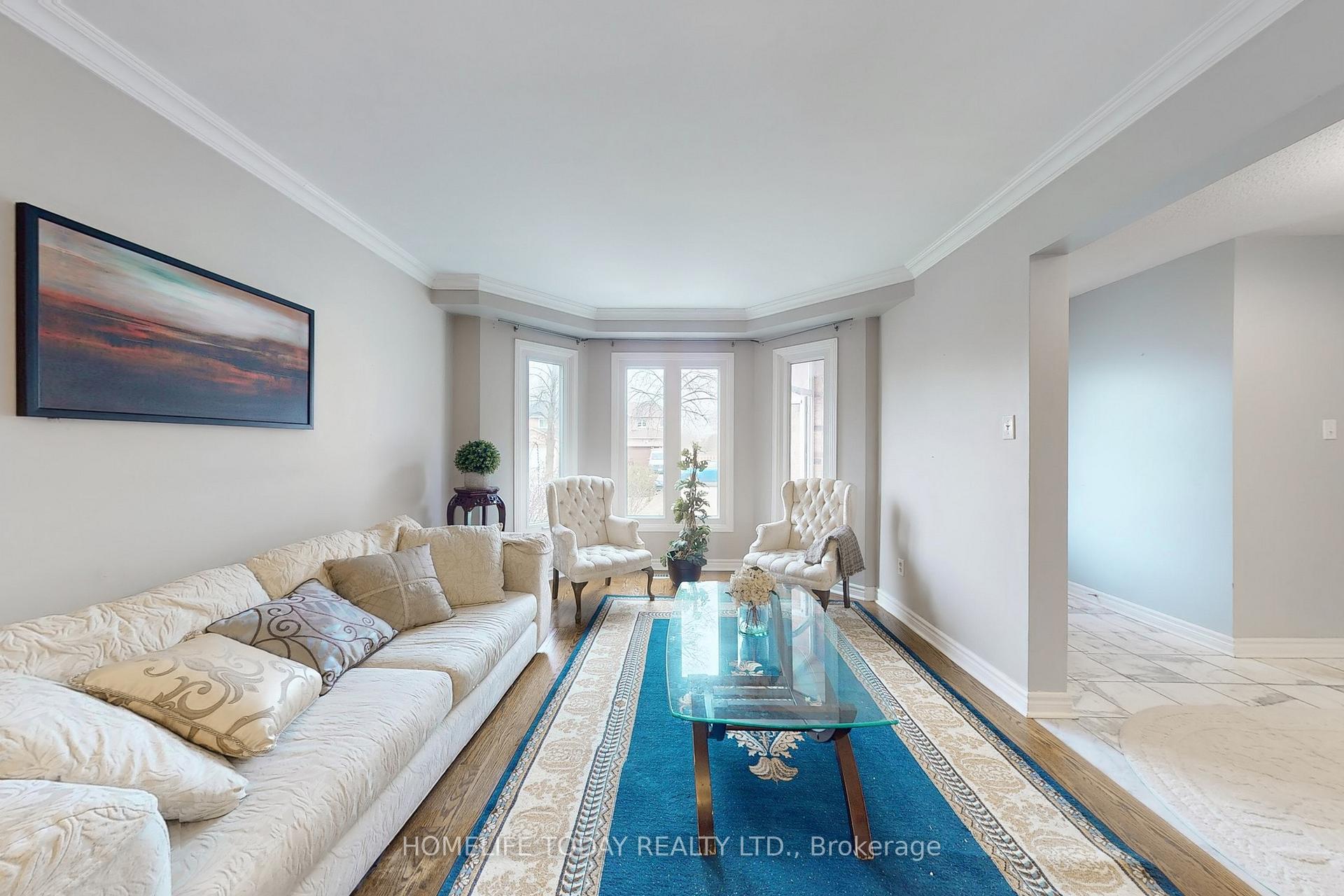 Photo 3 of 1604 Deerbrook Drive, Pickering, Liverpool — HOMEH