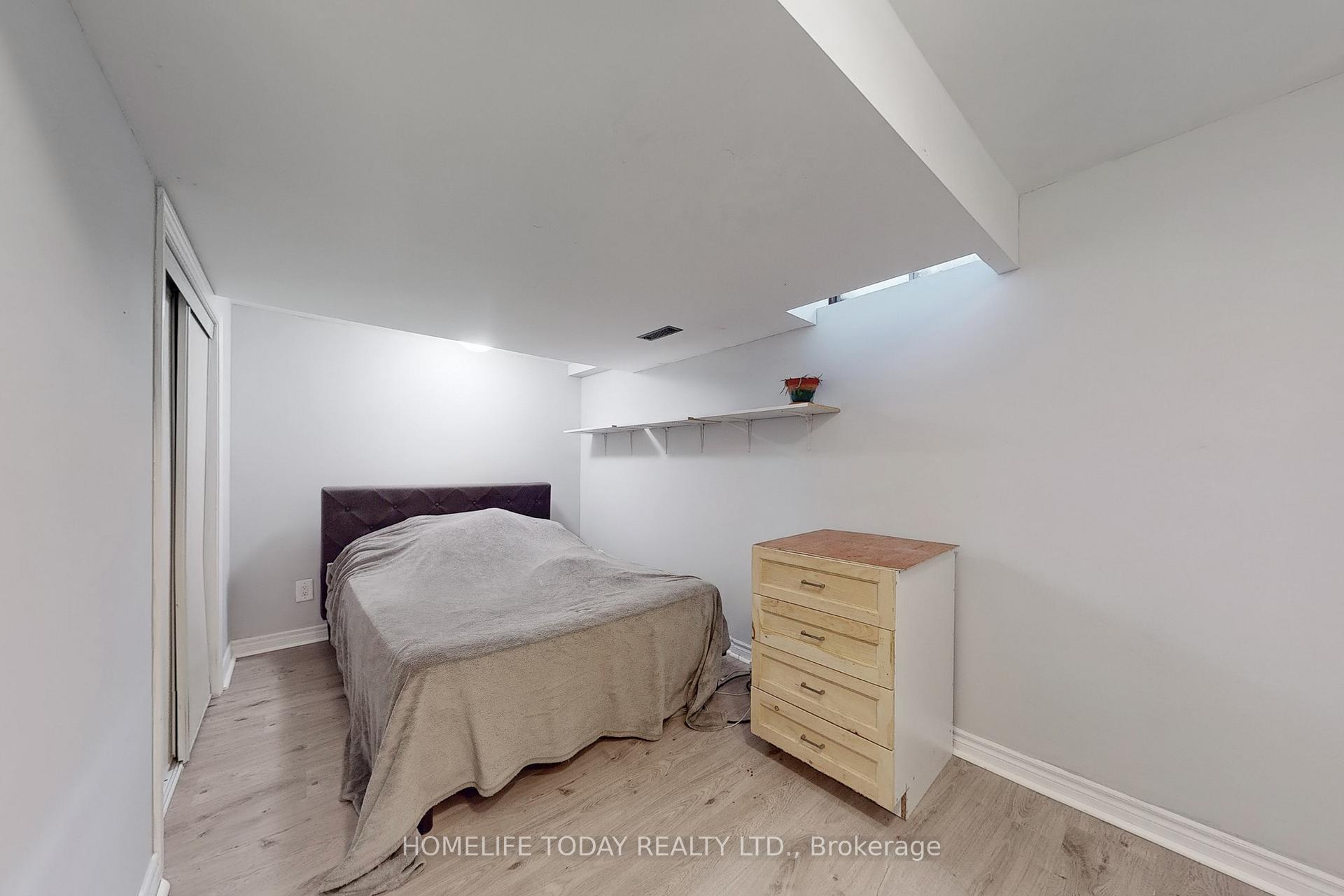 Photo 27 of 1604 Deerbrook Drive, Pickering, Liverpool — HOMEH