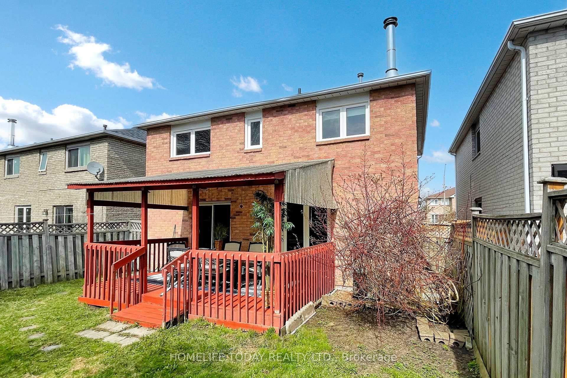 Photo 33 of 1604 Deerbrook Drive, Pickering, Liverpool — HOMEH