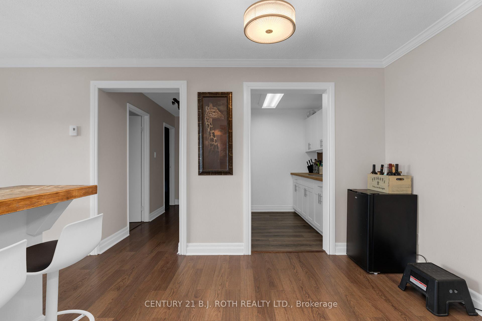Photo 4 of Unit A9, 175 Edgehill Drive, Barrie, Letitia Heights — HOMEH