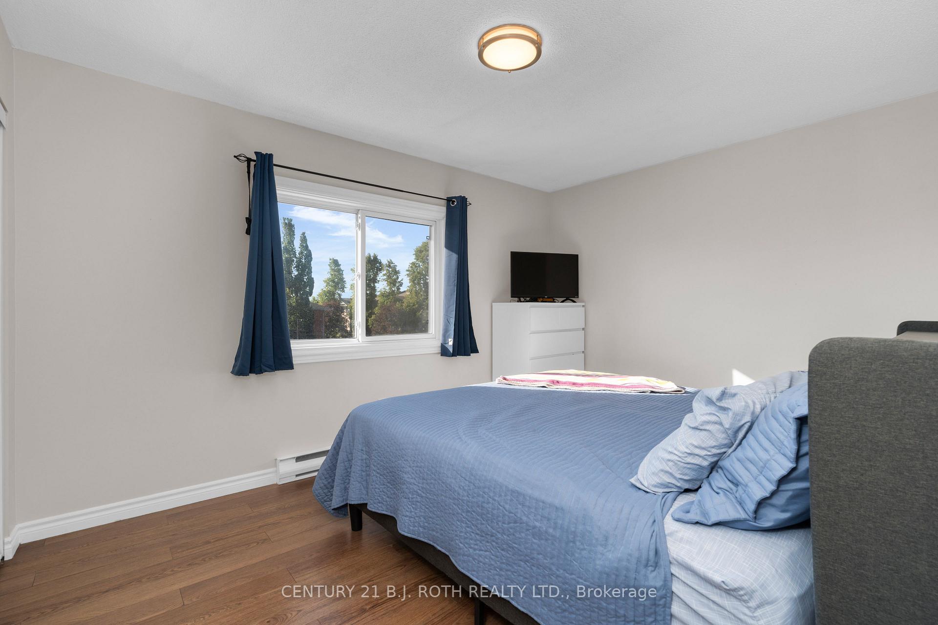 Photo 14 of Unit A9, 175 Edgehill Drive, Barrie, Letitia Heights — HOMEH