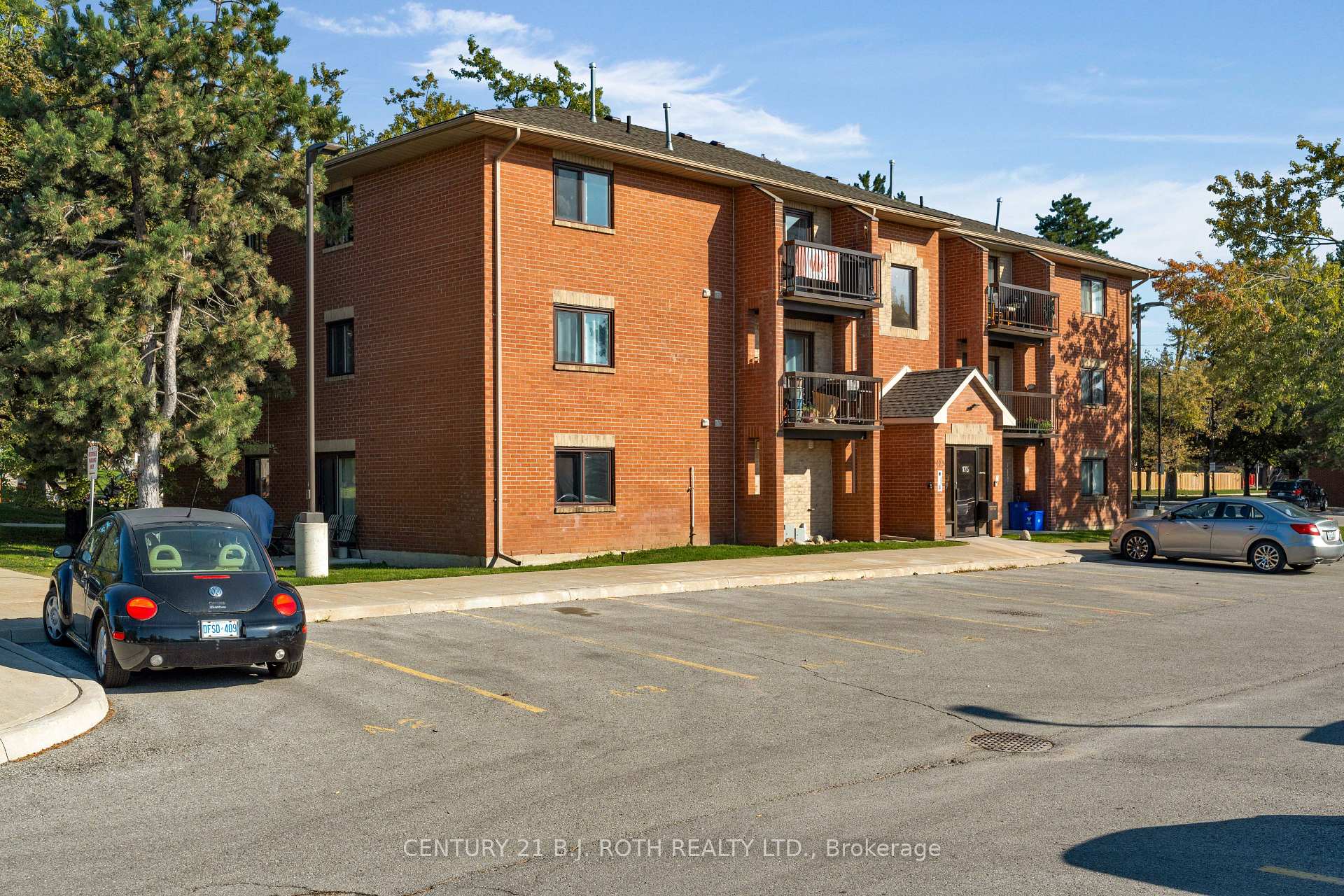 Photo 24 of Unit A9, 175 Edgehill Drive, Barrie, Letitia Heights — HOMEH