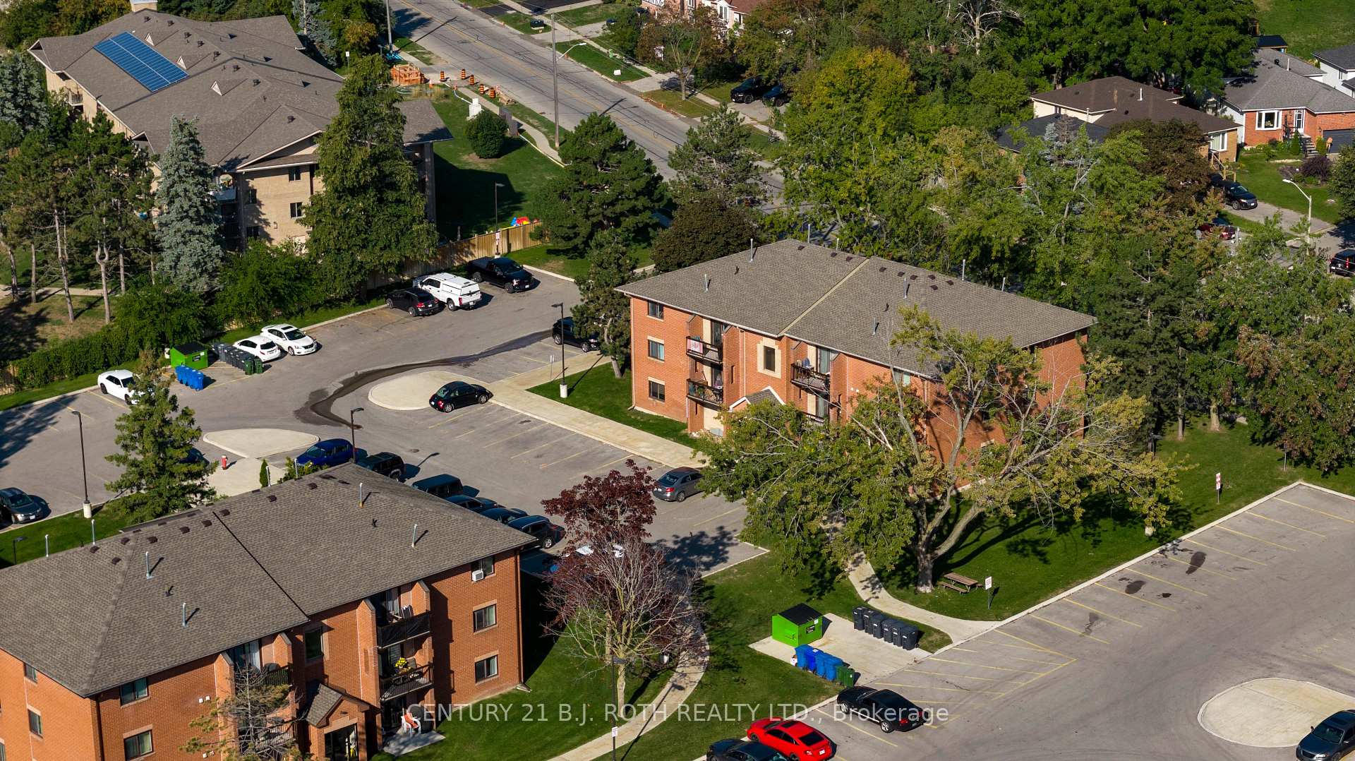 Photo 26 of Unit A9, 175 Edgehill Drive, Barrie, Letitia Heights — HOMEH