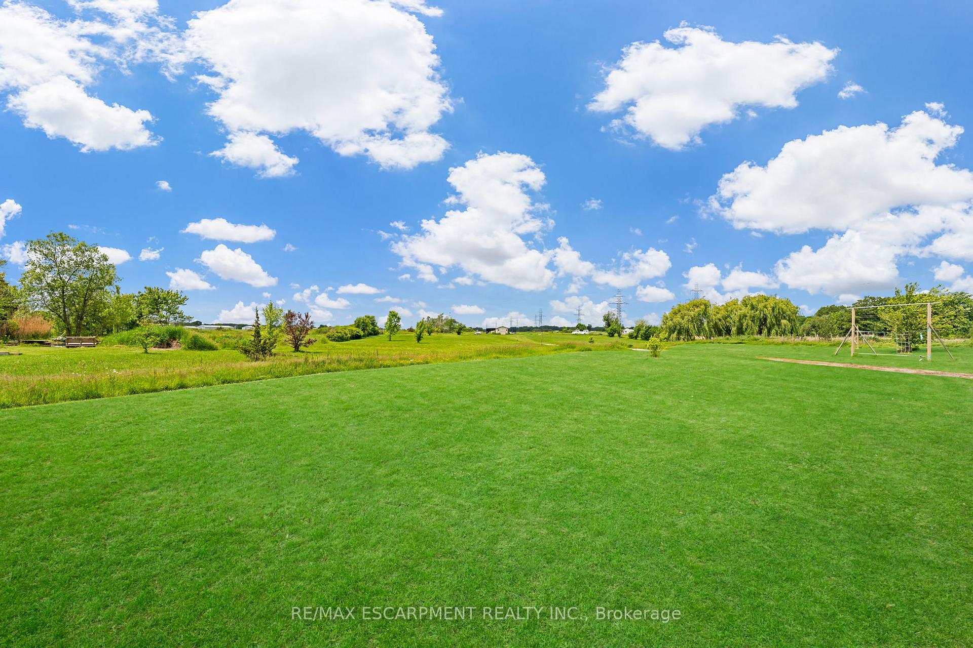 Photo 22 of 2986 Regional Rd 12, Grimsby, Grimsby East — HOMEH
