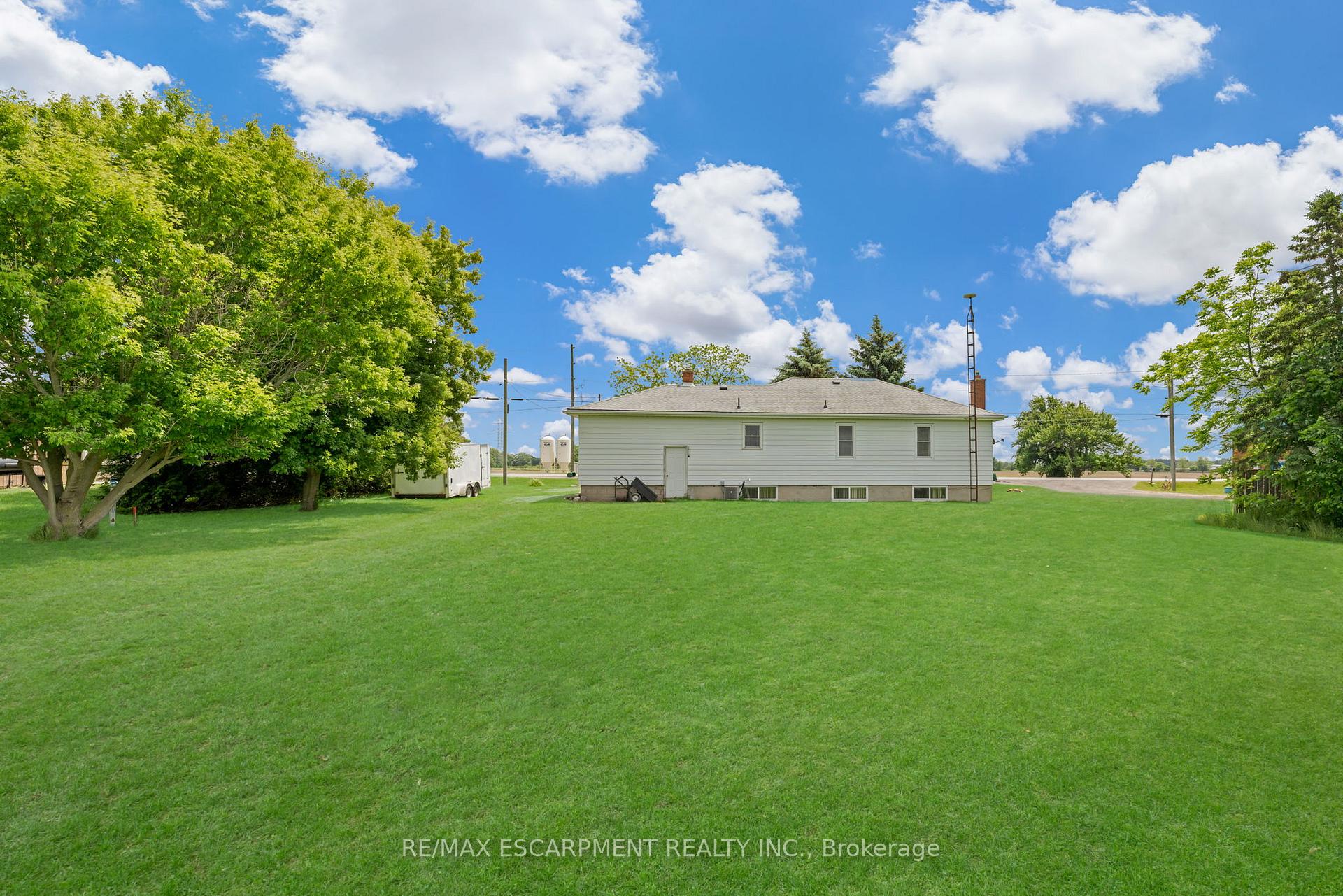 Photo 23 of 2986 Regional Rd 12, Grimsby, Grimsby East — HOMEH
