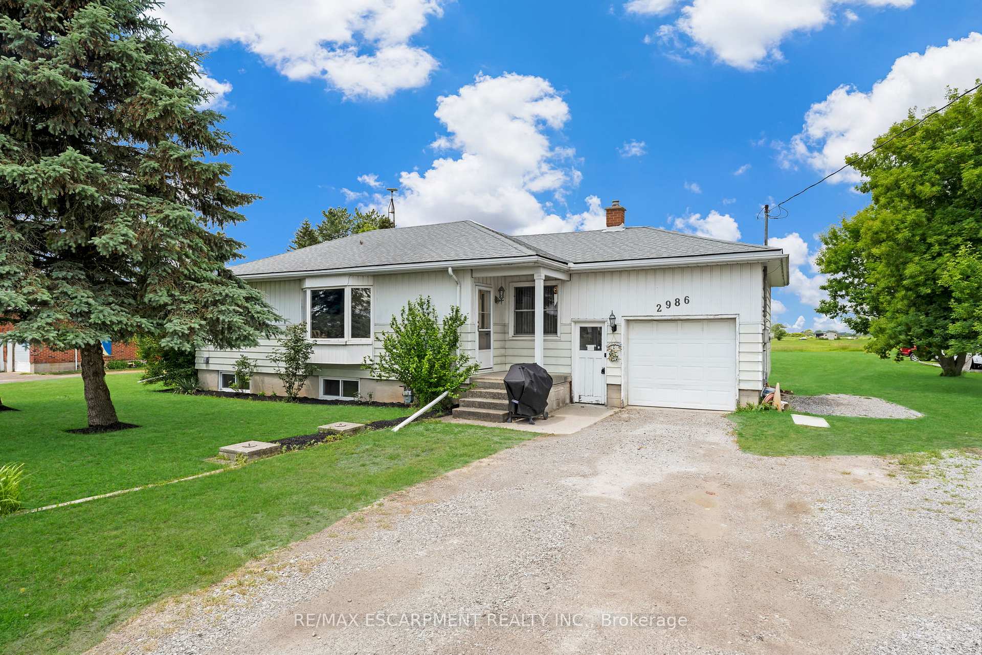 Photo 25 of 2986 Regional Rd 12, Grimsby, Grimsby East — HOMEH