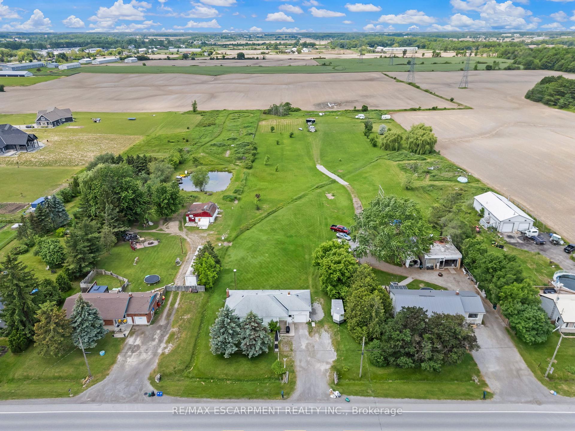 Photo 77 of 2986 Regional Rd 12, Grimsby, Grimsby East — HOMEH