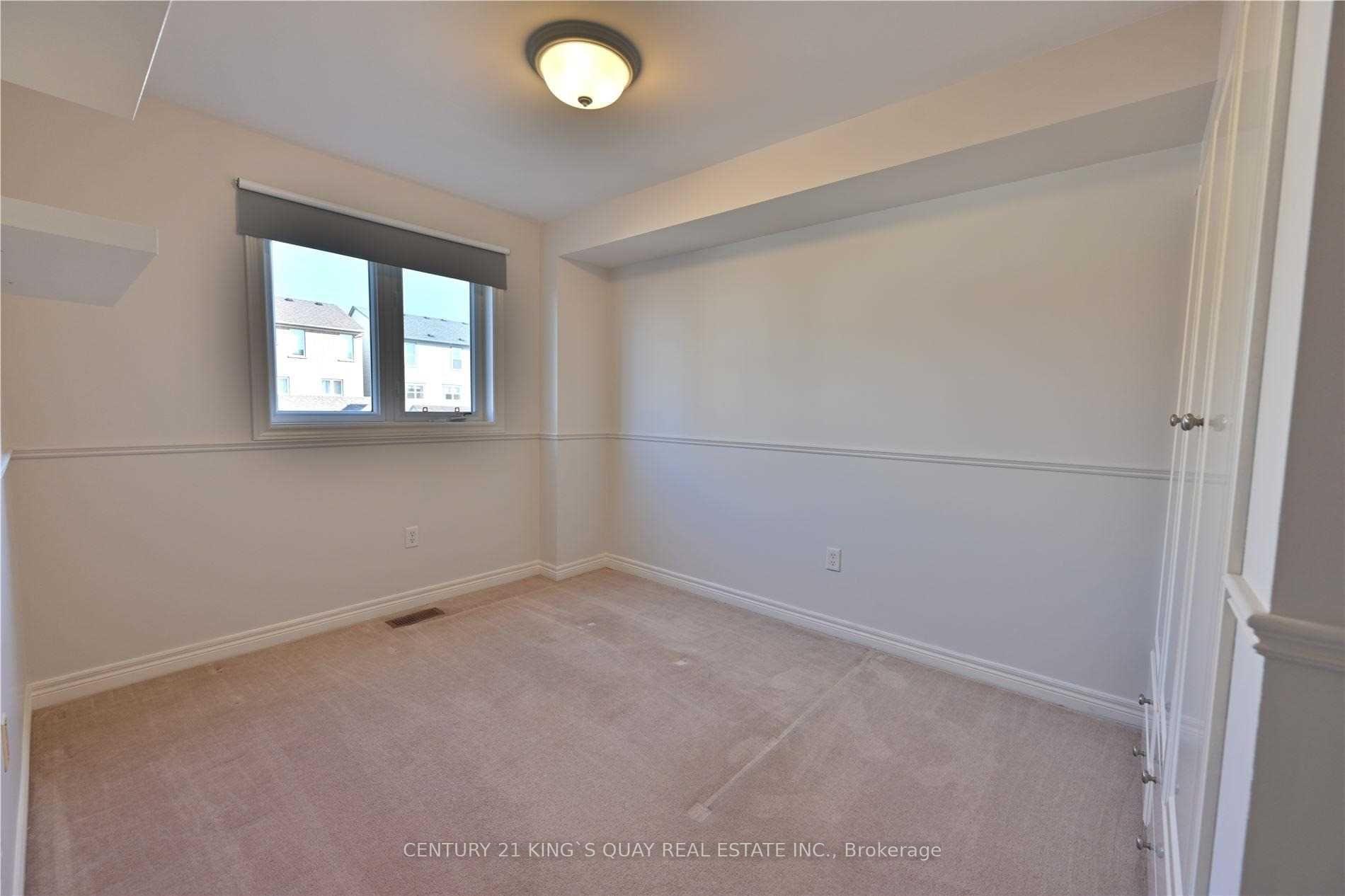 Photo 11 of 85 Gatwick Drive, Oakville, River Oaks — HOMEH