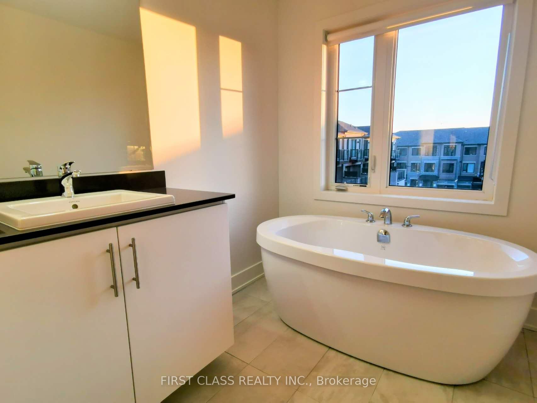 Photo 9 of 12 Carole Bell Way, Markham, Wismer — HOMEH
