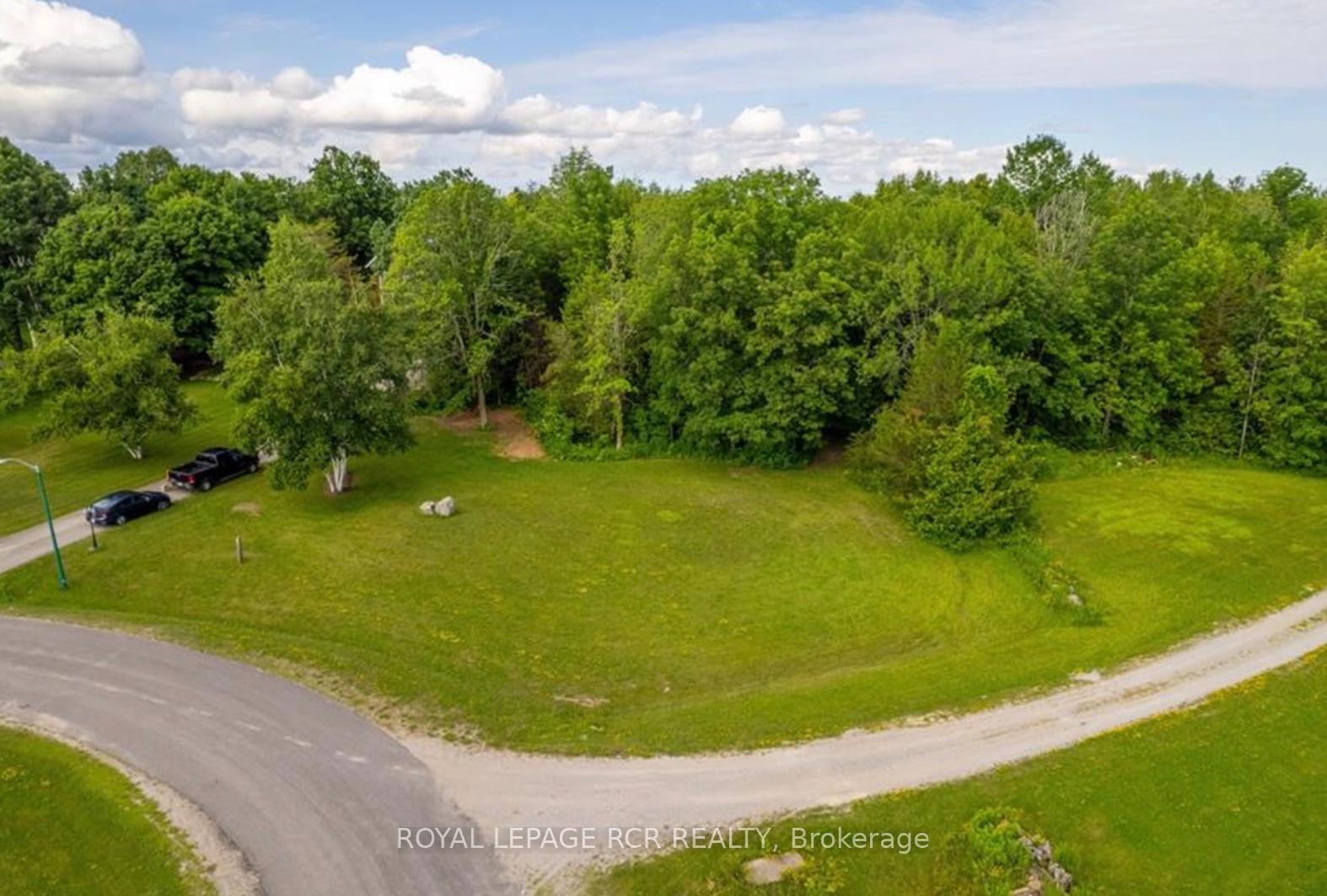Photo 2 of 129 Hillside Drive, Georgian Bay, Baxter — HOMEH