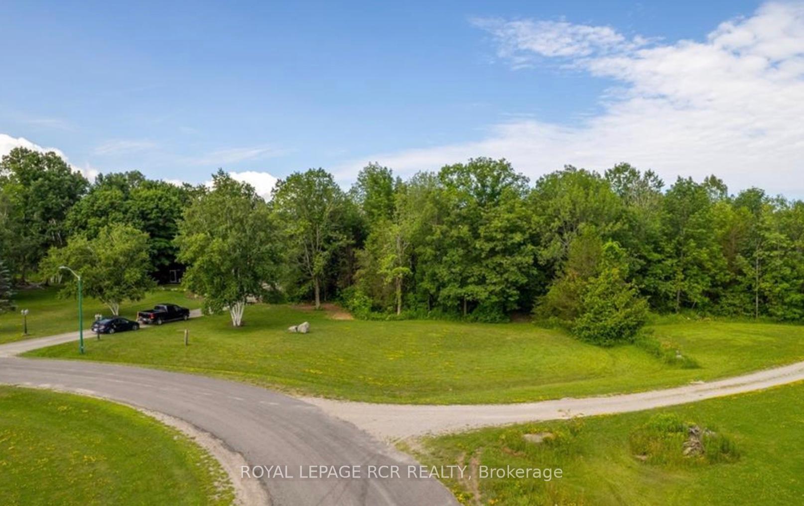 Photo 4 of 129 Hillside Drive, Georgian Bay, Baxter — HOMEH