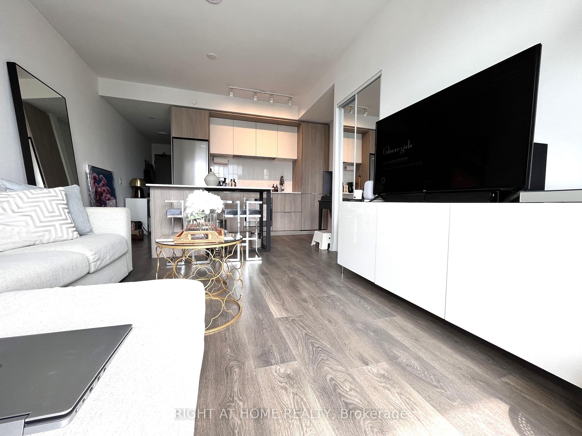 Photo 5 of Unit 2805, 130 River Street, Toronto, Regent Park — HOMEH