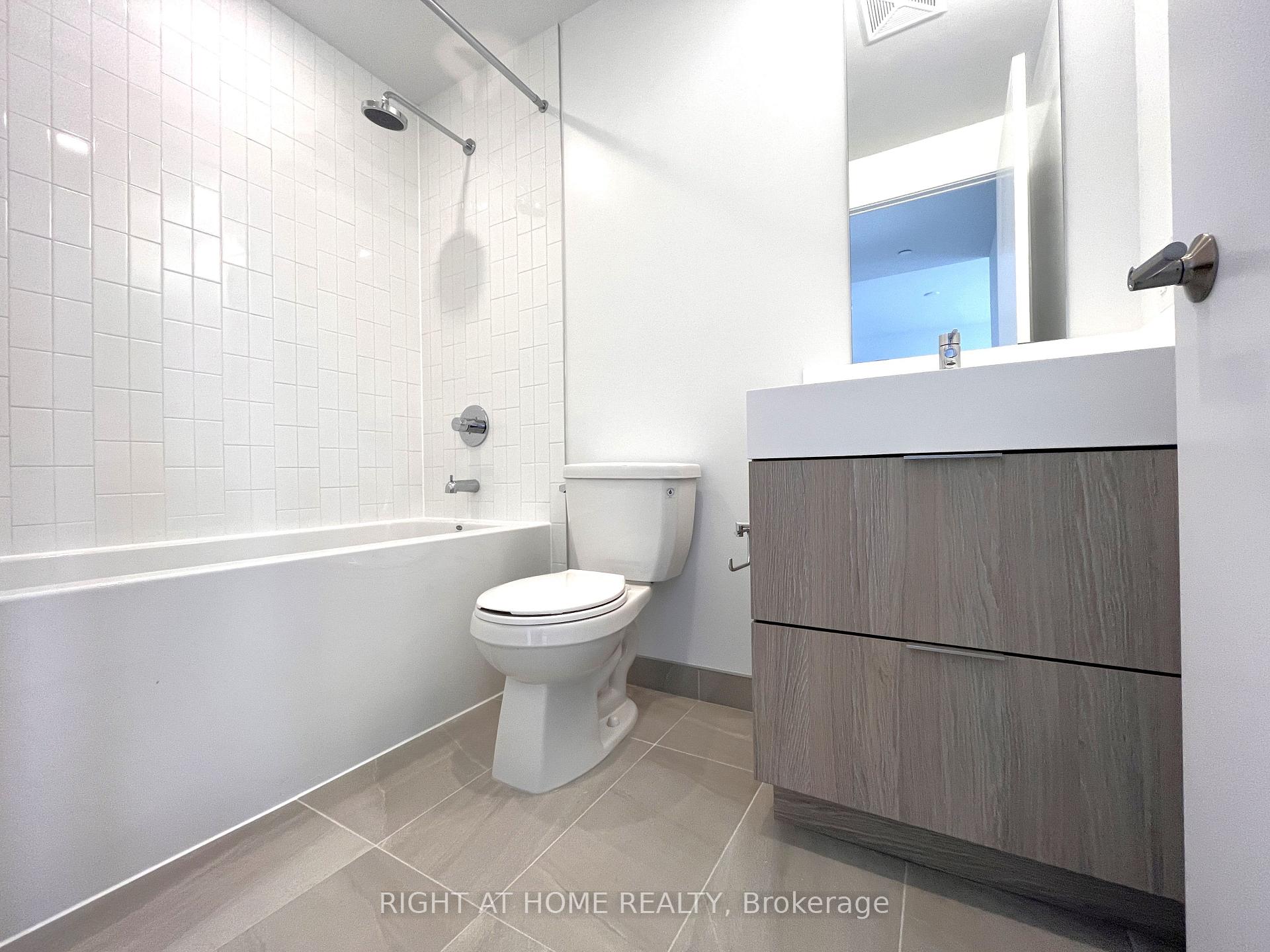 Photo 9 of Unit 2805, 130 River Street, Toronto, Regent Park — HOMEH