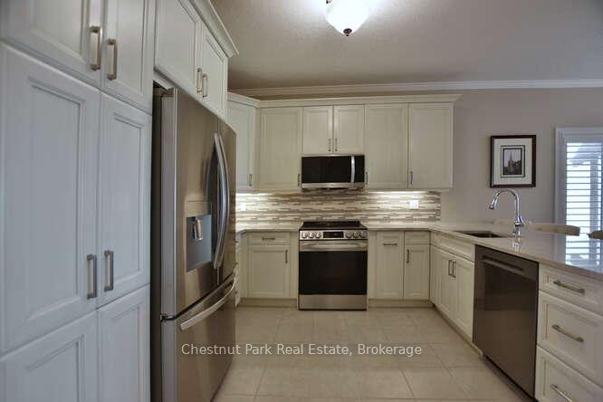 Photo 12 of 23 Maidens Crescent, Collingwood — HOMEH