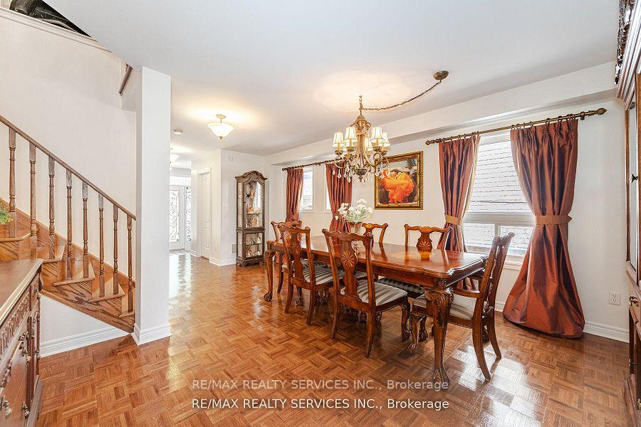 Photo 6 of 105 Sugarhill Drive, Brampton, Fletcher's Meadow — HOMEH