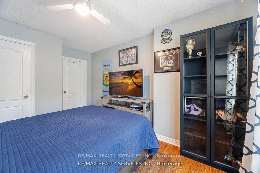 Photo 35 of 105 Sugarhill Drive, Brampton, Fletcher's Meadow — HOMEH