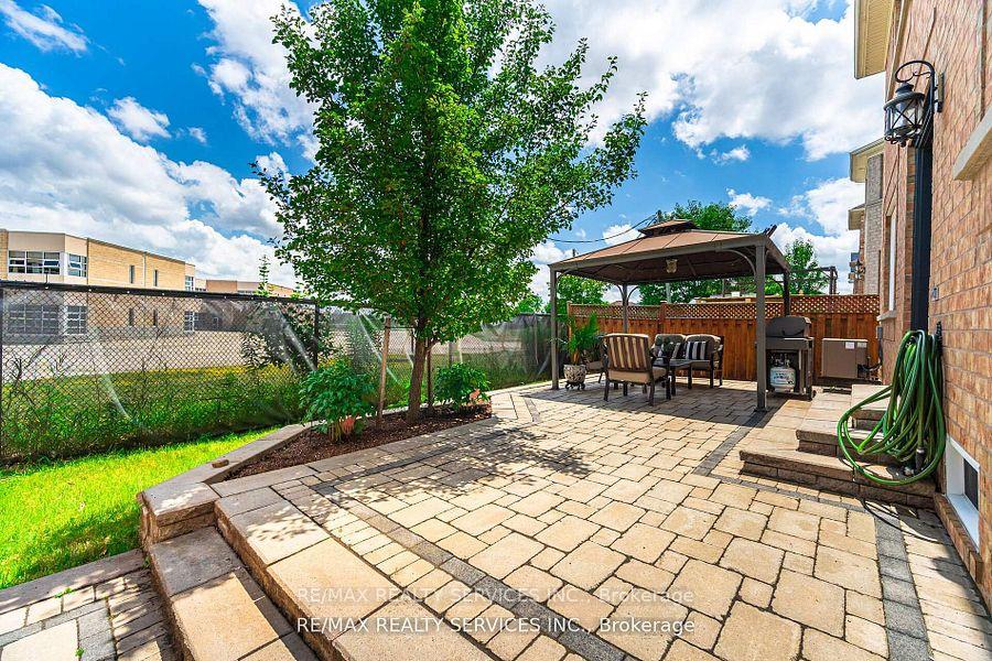 Photo 43 of 105 Sugarhill Drive, Brampton, Fletcher's Meadow — HOMEH