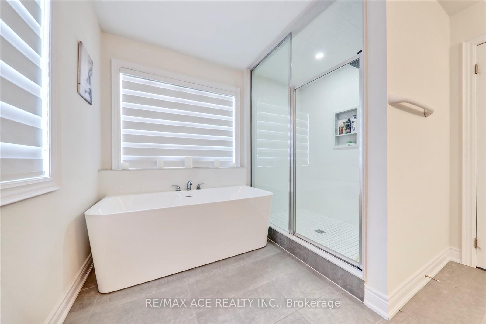 Photo 49 of 63 Wamsley Crescent, Clarington, Newcastle — HOMEH