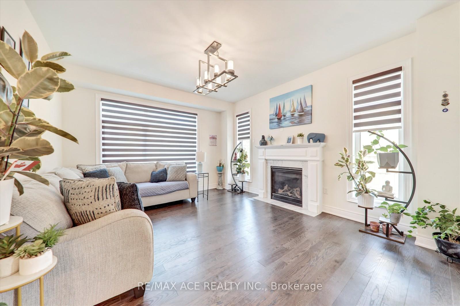 Photo 38 of 63 Wamsley Crescent, Clarington, Newcastle — HOMEH