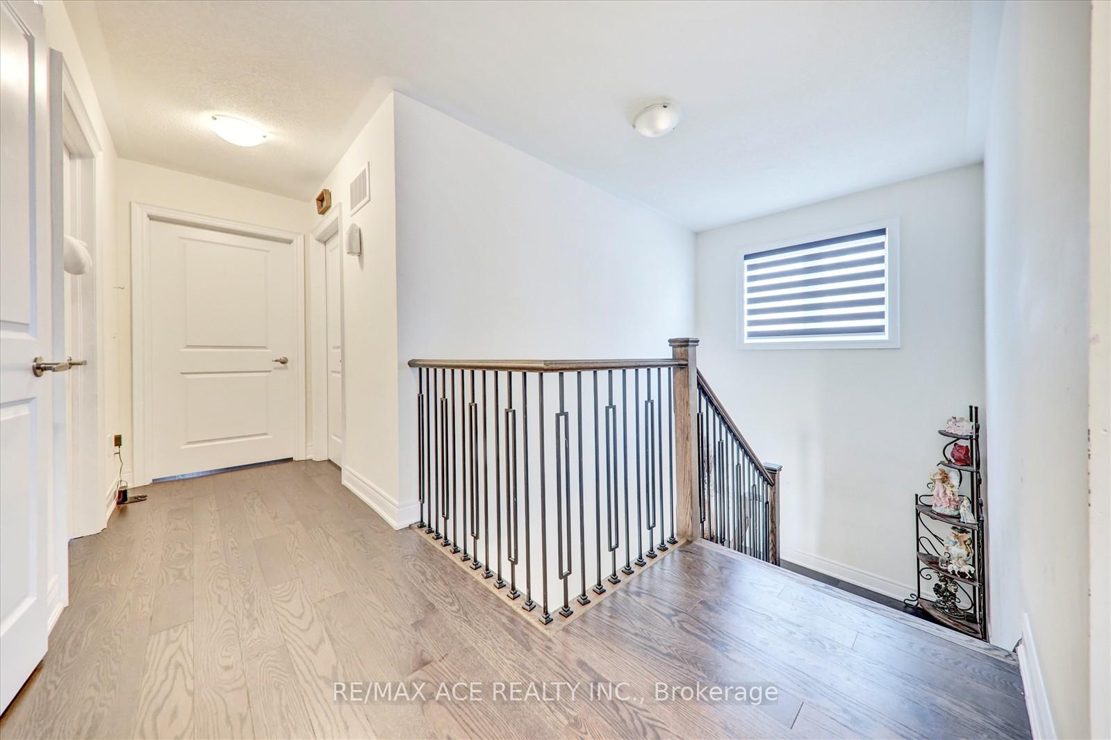 Photo 64 of 63 Wamsley Crescent, Clarington, Newcastle — HOMEH