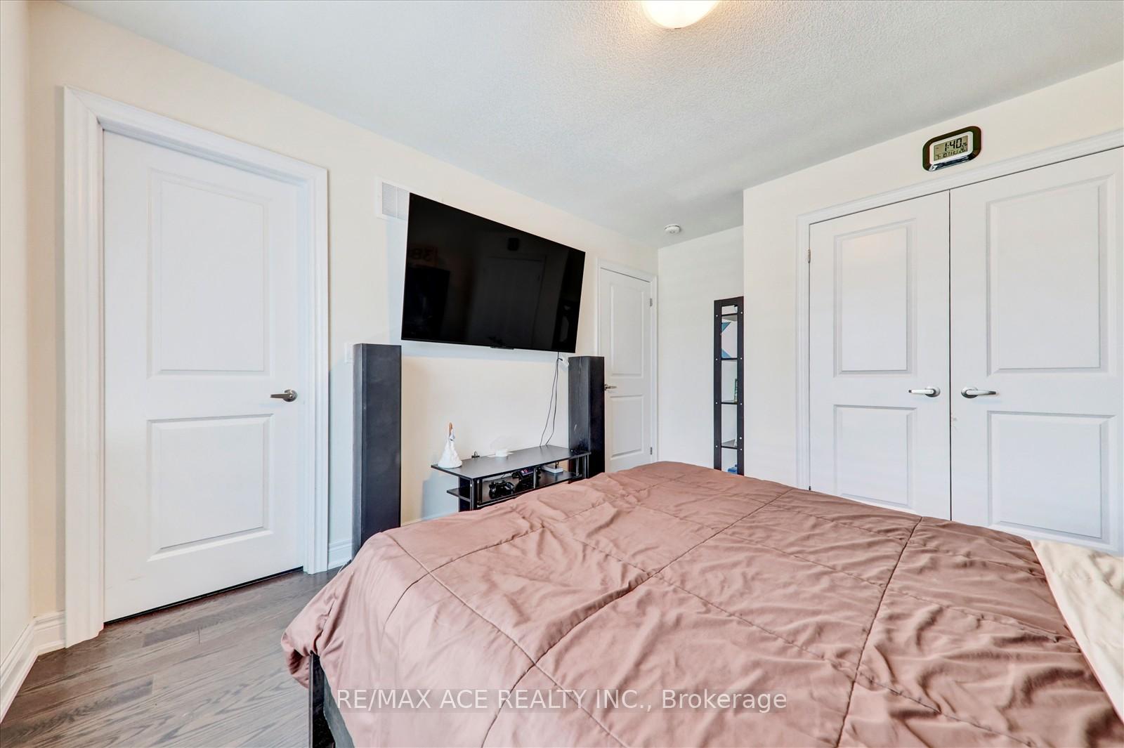Photo 76 of 63 Wamsley Crescent, Clarington, Newcastle — HOMEH