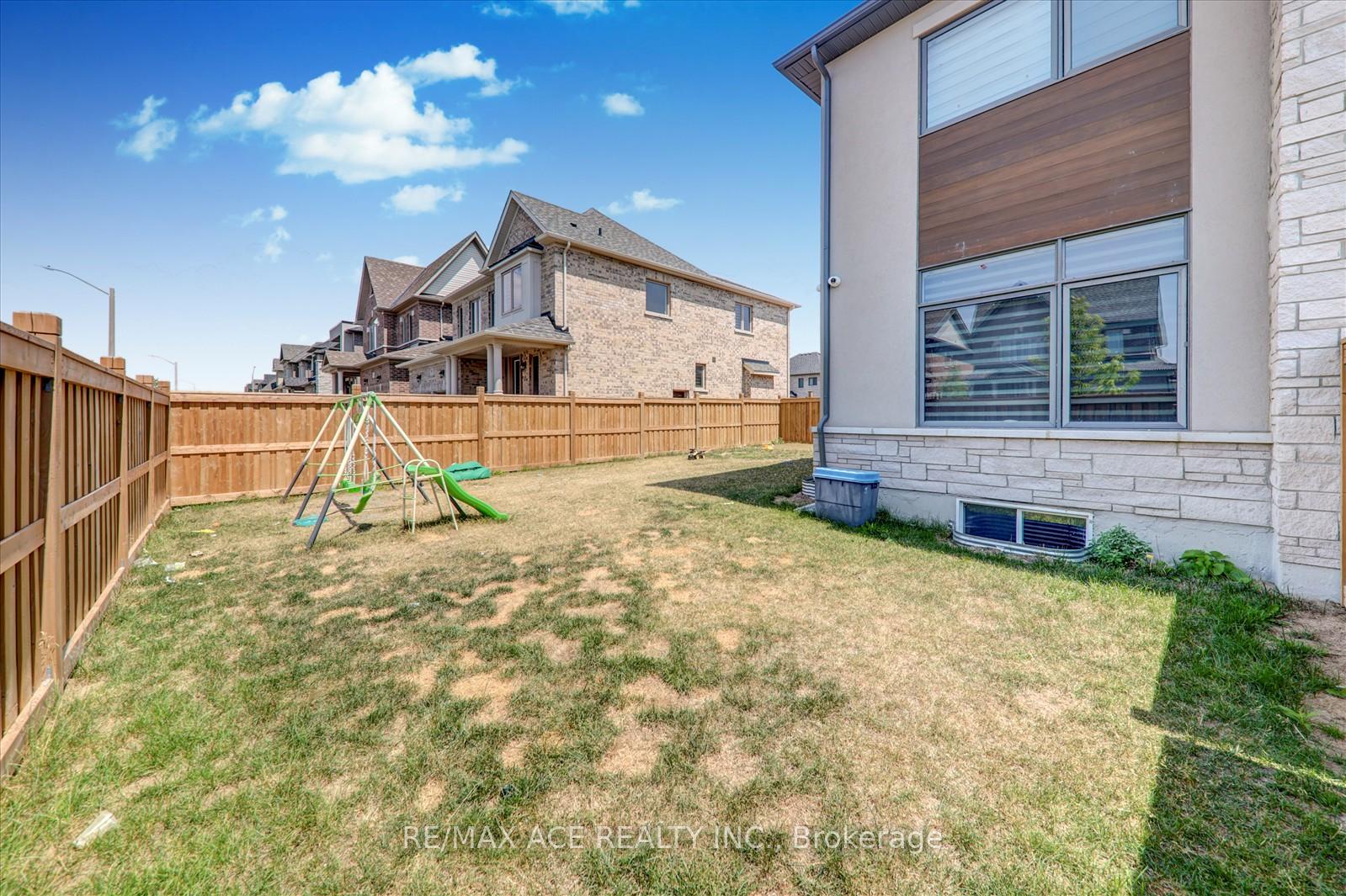 Photo 80 of 63 Wamsley Crescent, Clarington, Newcastle — HOMEH