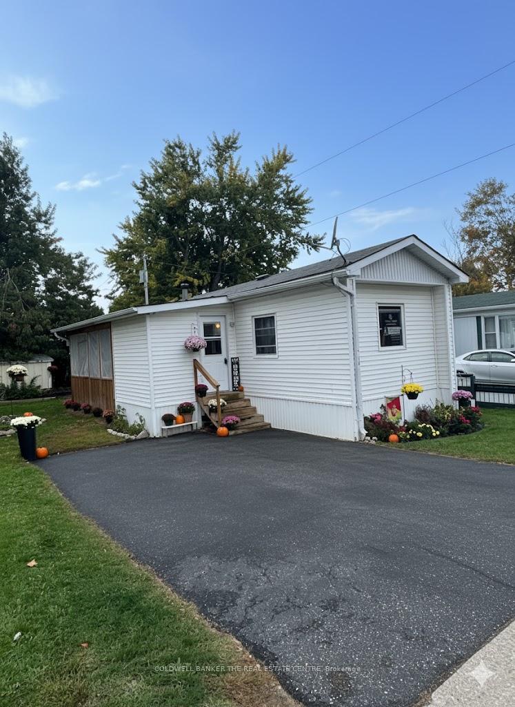 Front of 4126 Elaine Street