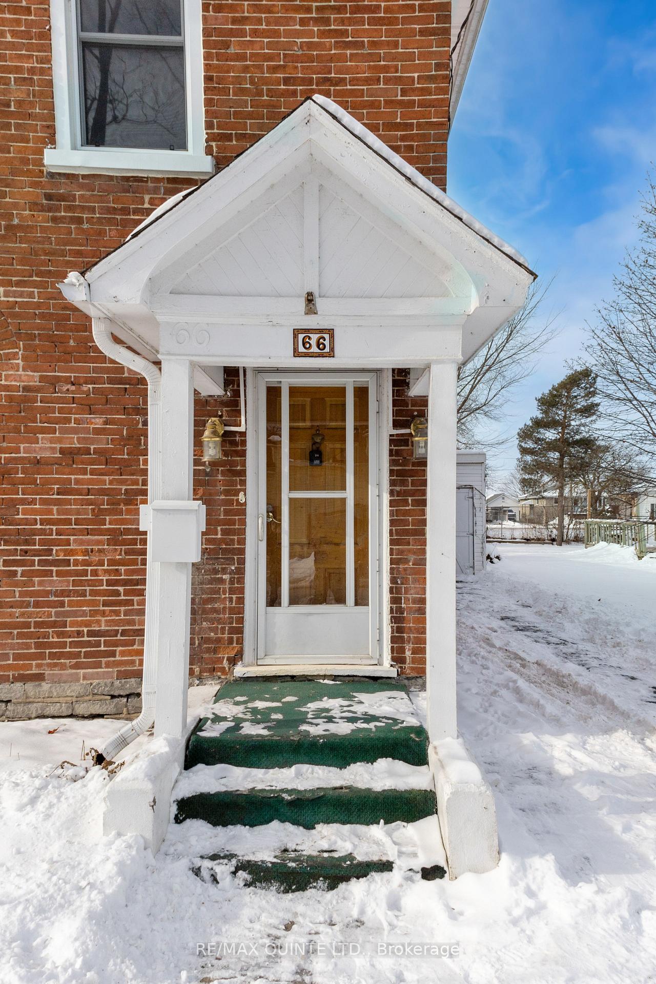 Photo 4 of 66 Dunbar Street, Belleville, Belleville Ward — HOMEH