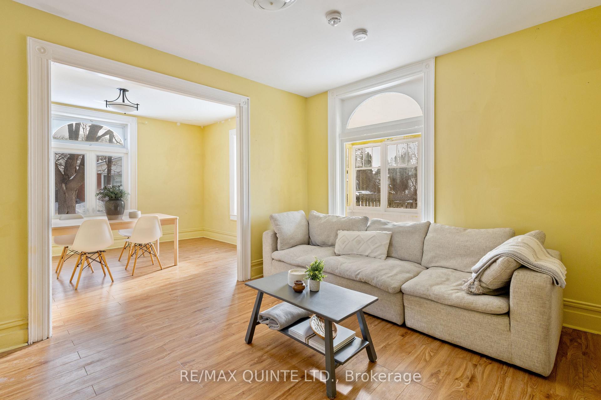 Photo 7 of 66 Dunbar Street, Belleville, Belleville Ward — HOMEH