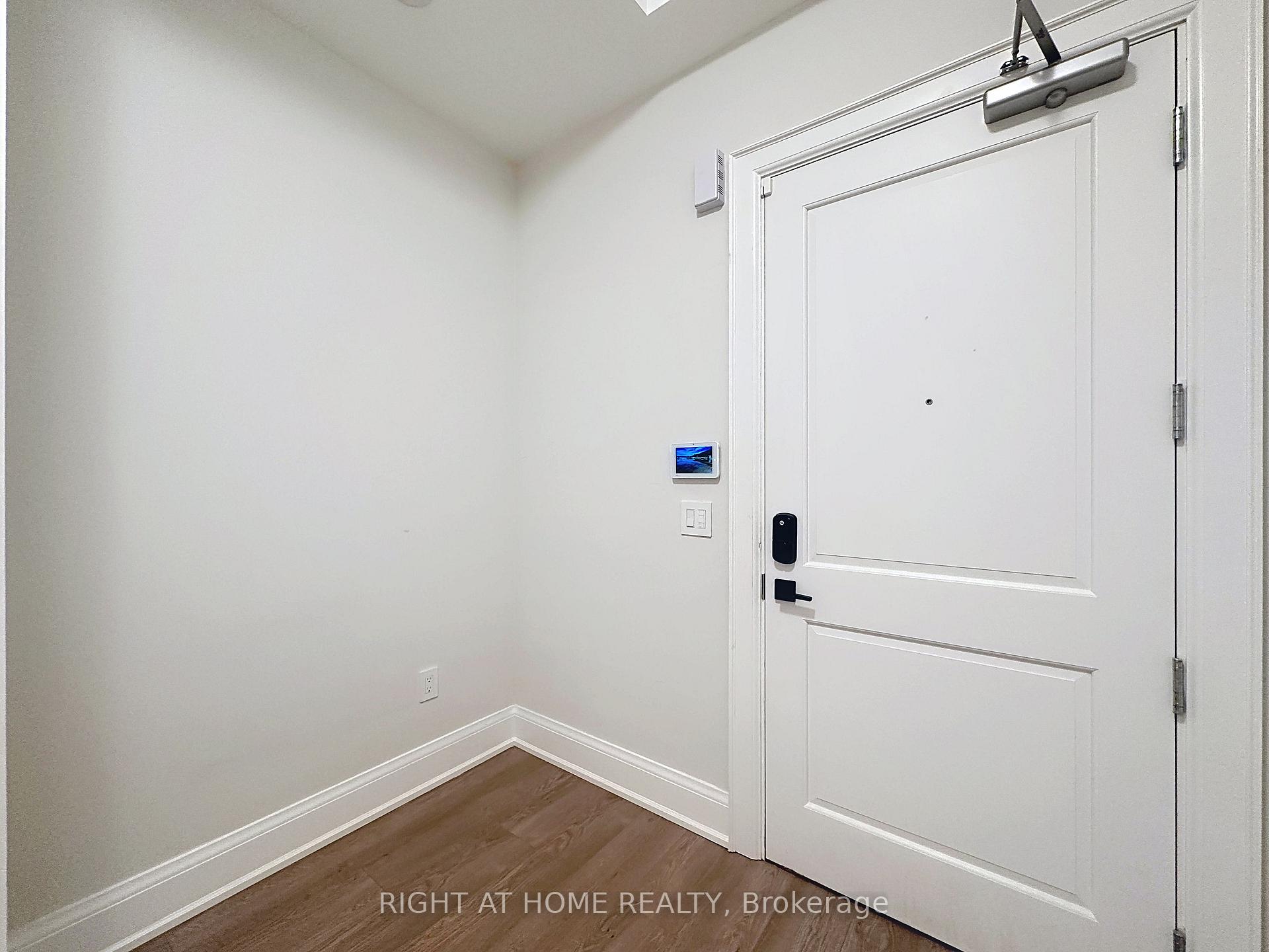 Photo 6 of Unit PH02, 208 Main St Unionville Street, Markham, Unionville — HOMEH