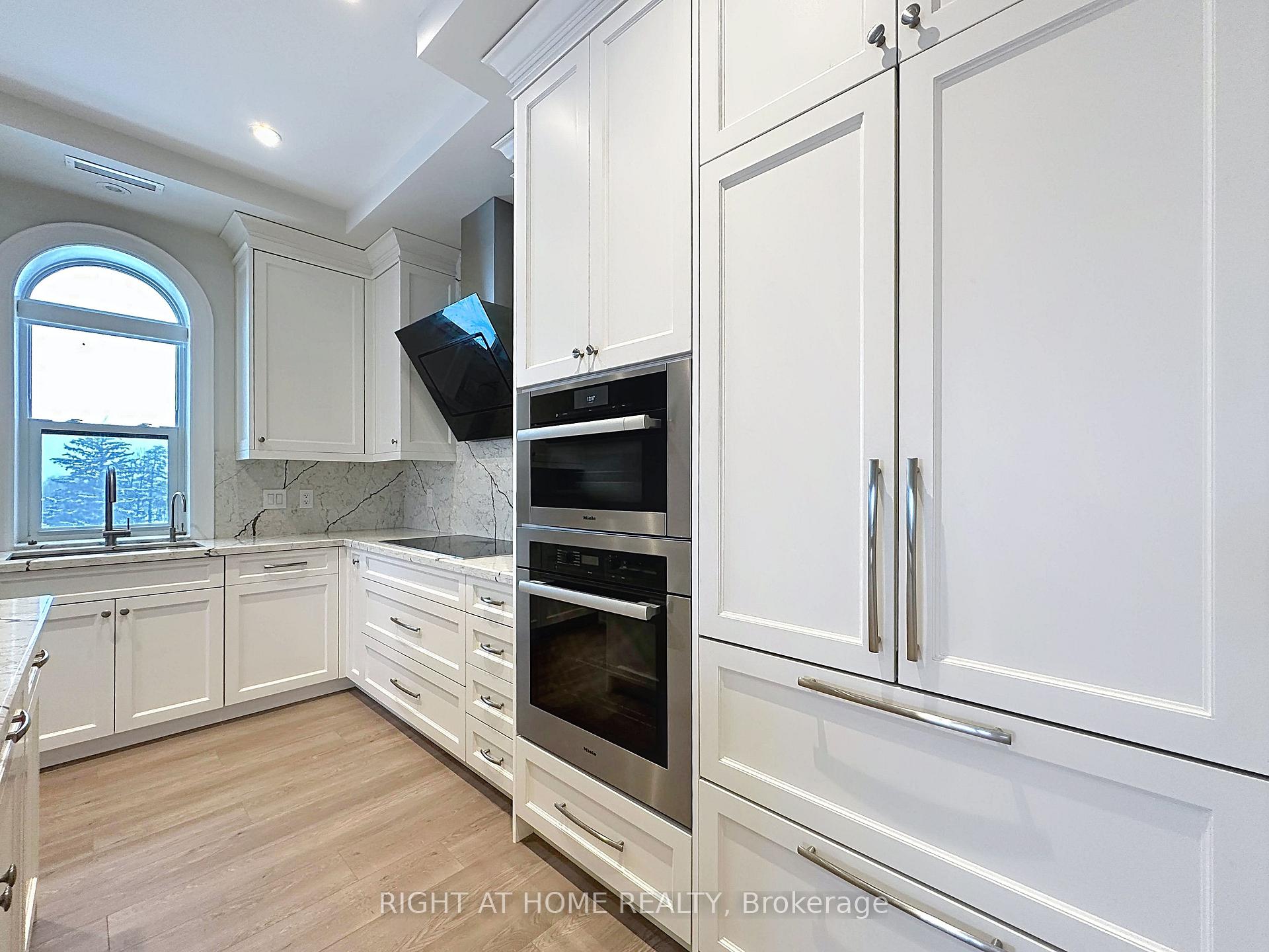 Photo 15 of Unit PH02, 208 Main St Unionville Street, Markham, Unionville — HOMEH