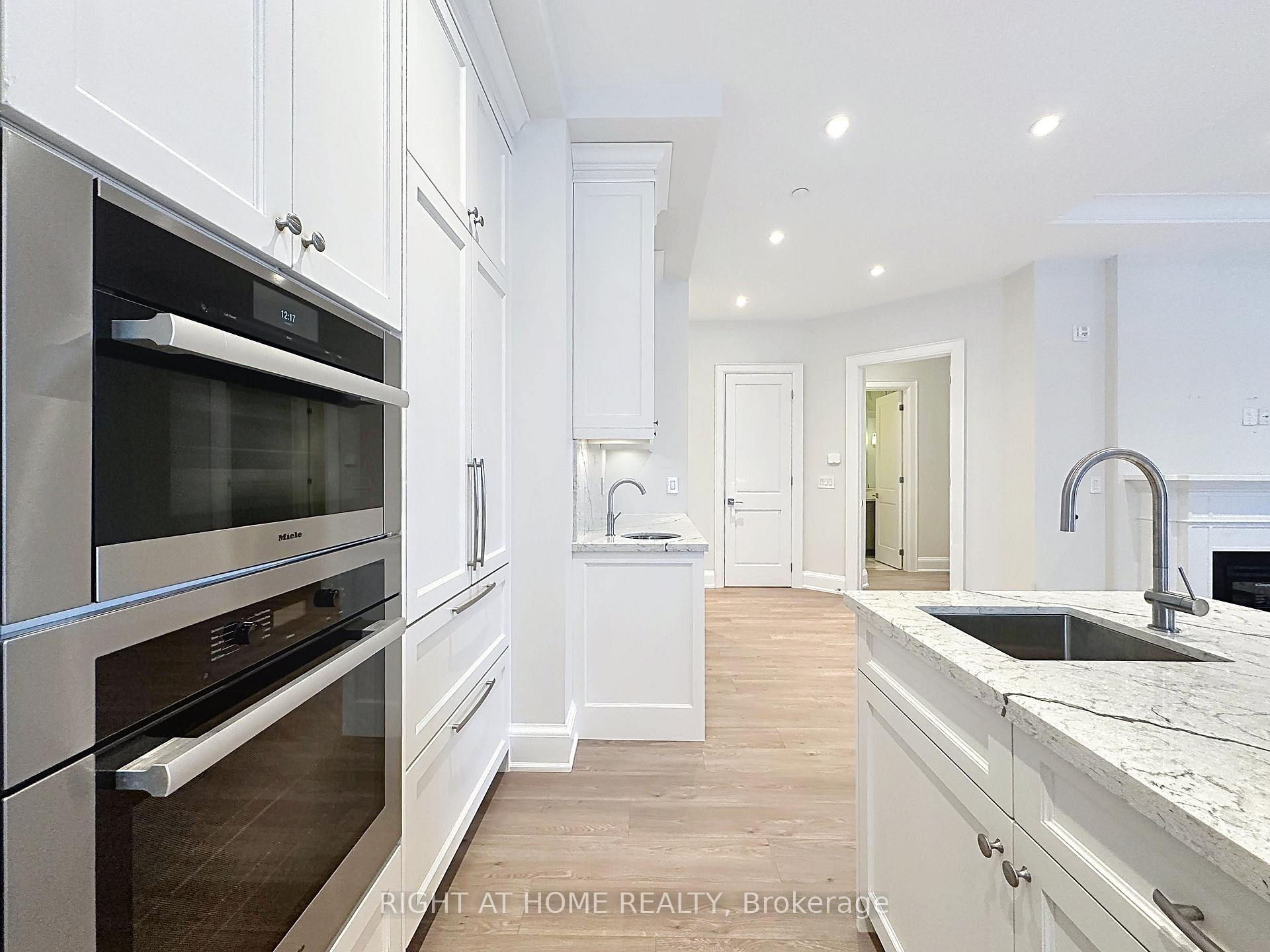 Photo 16 of Unit PH02, 208 Main St Unionville Street, Markham, Unionville — HOMEH
