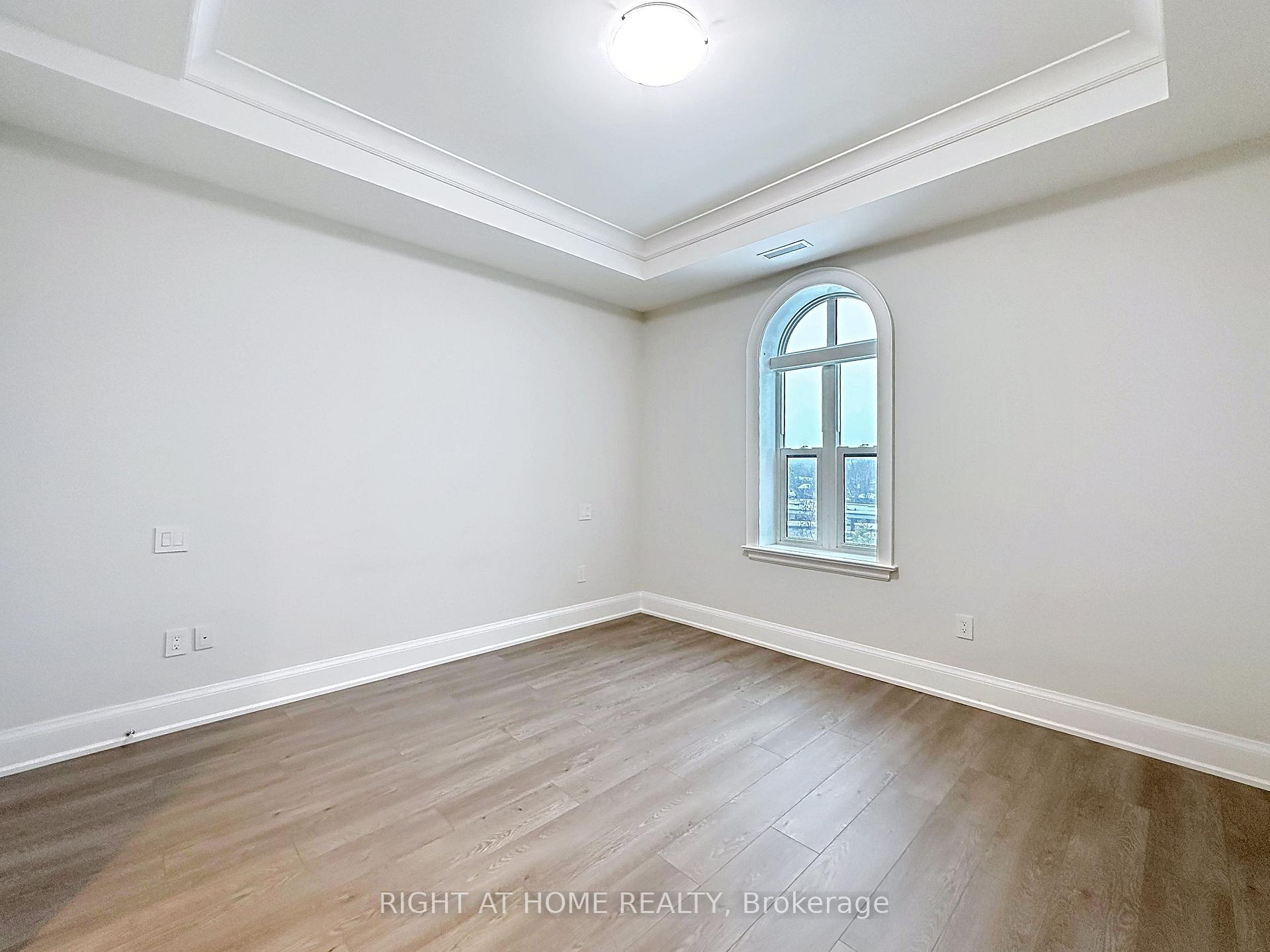 Photo 26 of Unit PH02, 208 Main St Unionville Street, Markham, Unionville — HOMEH