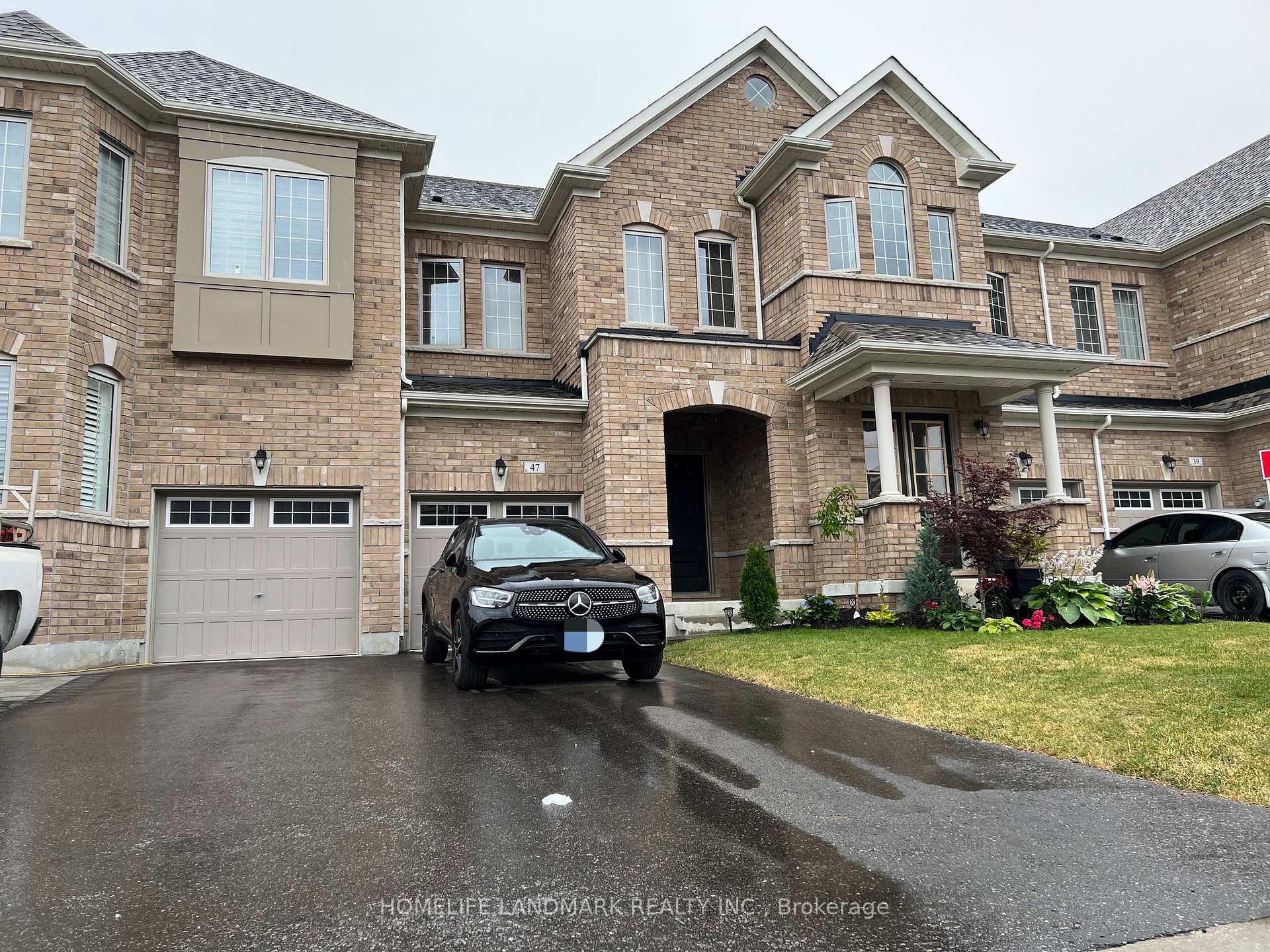 Front of 47 Durblee Avenue