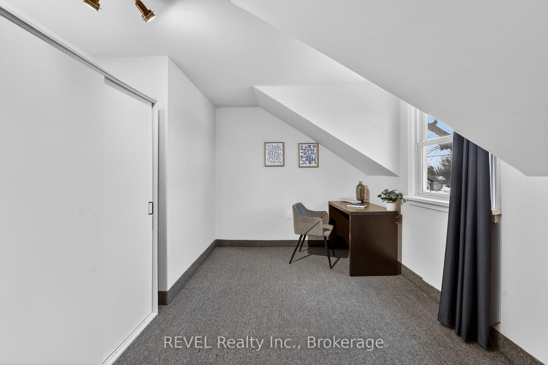 Photo 36 of 239 Becken Crescent, Welland, Cooks Mills — HOMEH